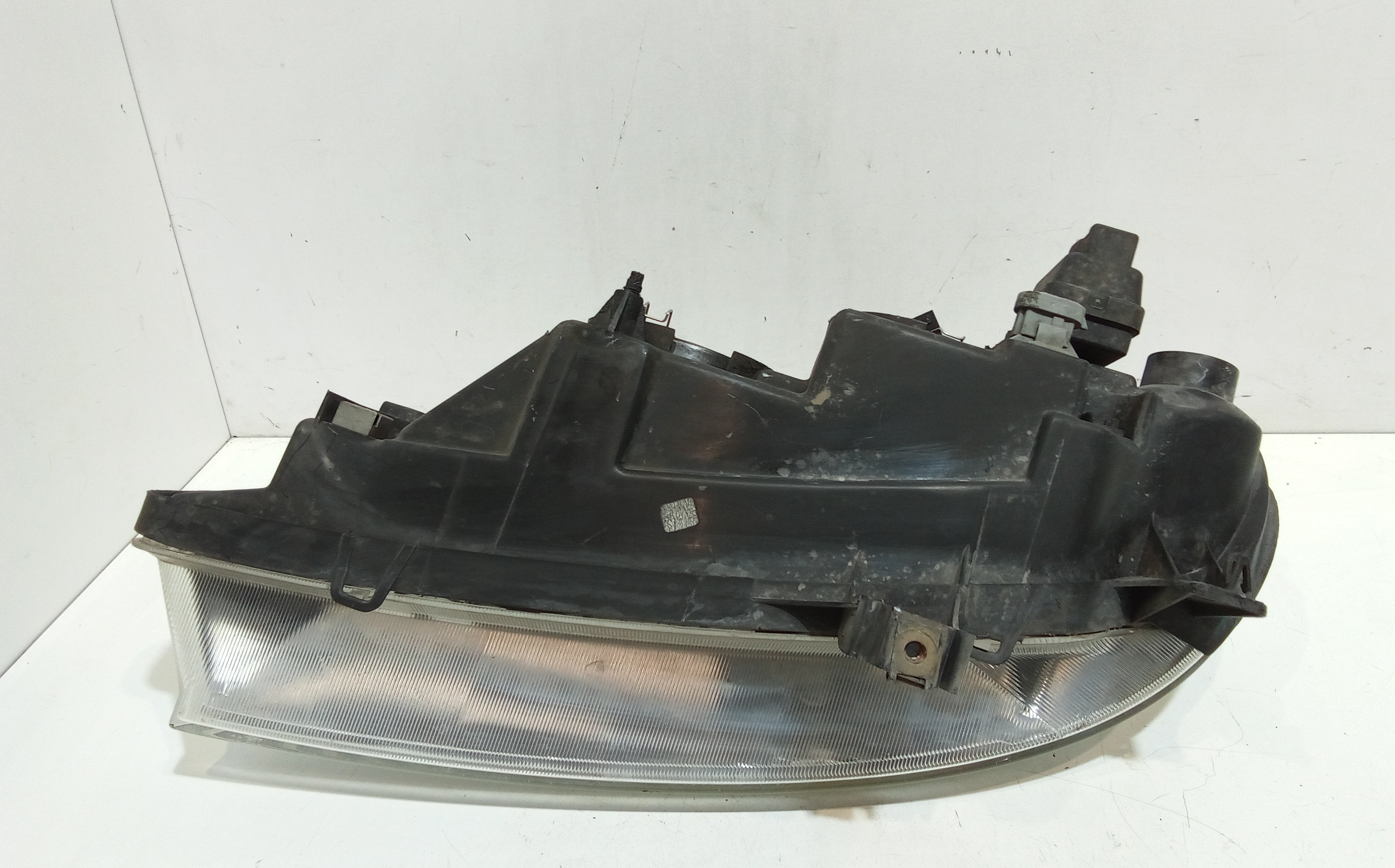 Faro anteriore Destro Passeggero per Renault Megane L Serie (99>02) (1999 - 2002)