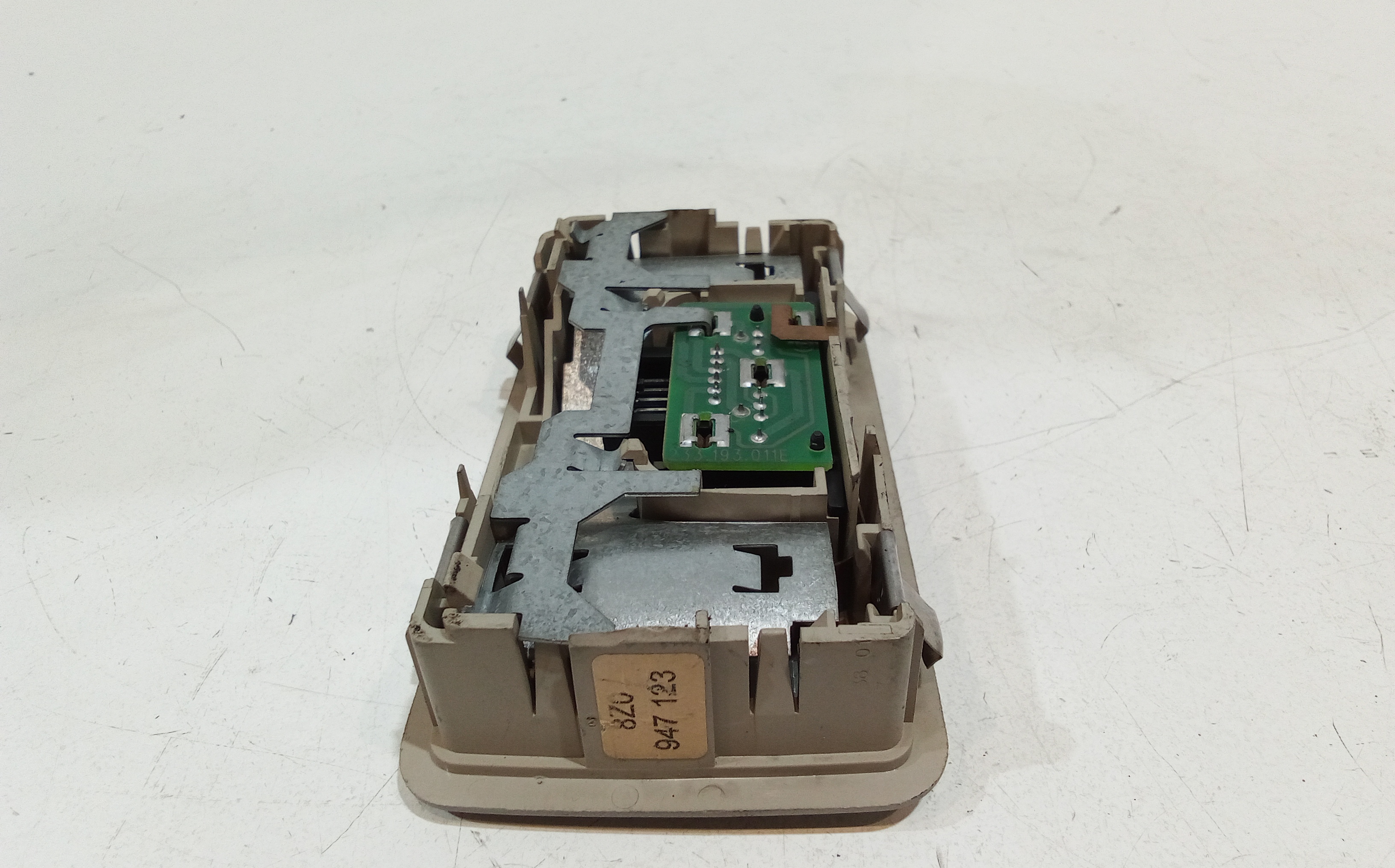 Plafoniera per Audi A2 Serie (8z0) (00>05) (2000 - 2005)