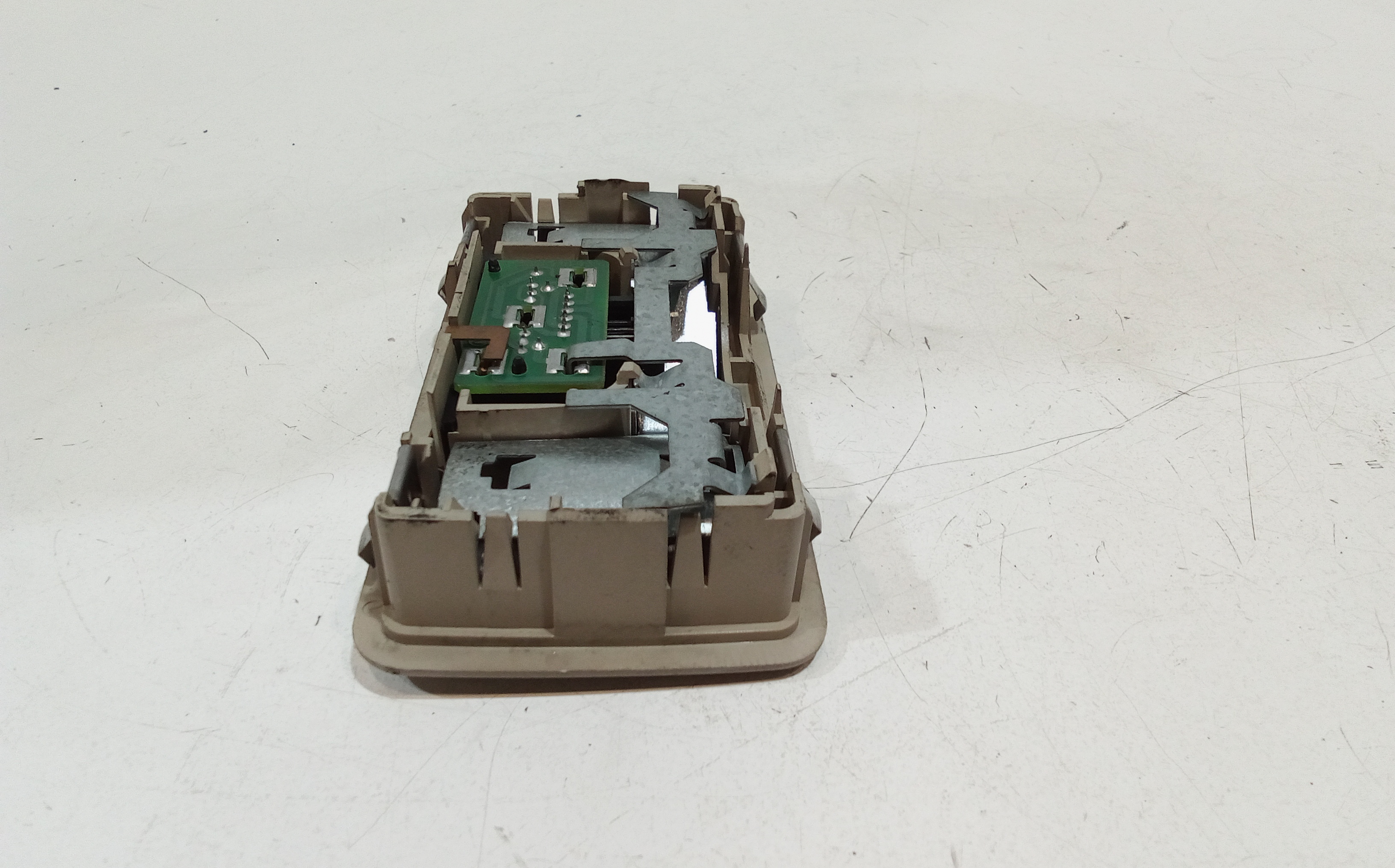 Plafoniera per Audi A2 Serie (8z0) (00>05) (2000 - 2005)