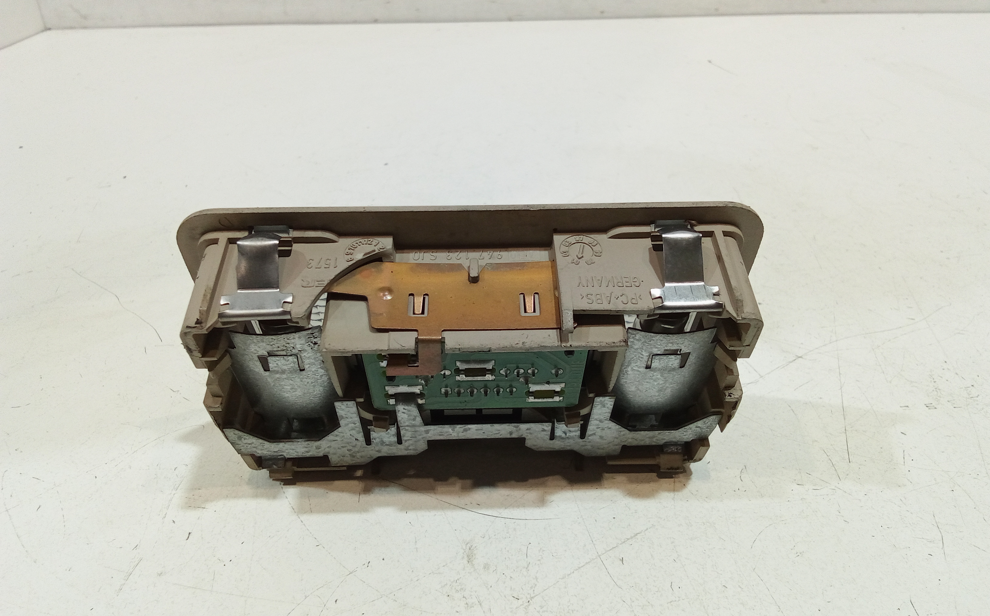 Plafoniera per Audi A2 Serie (8z0) (00>05) (2000 - 2005)