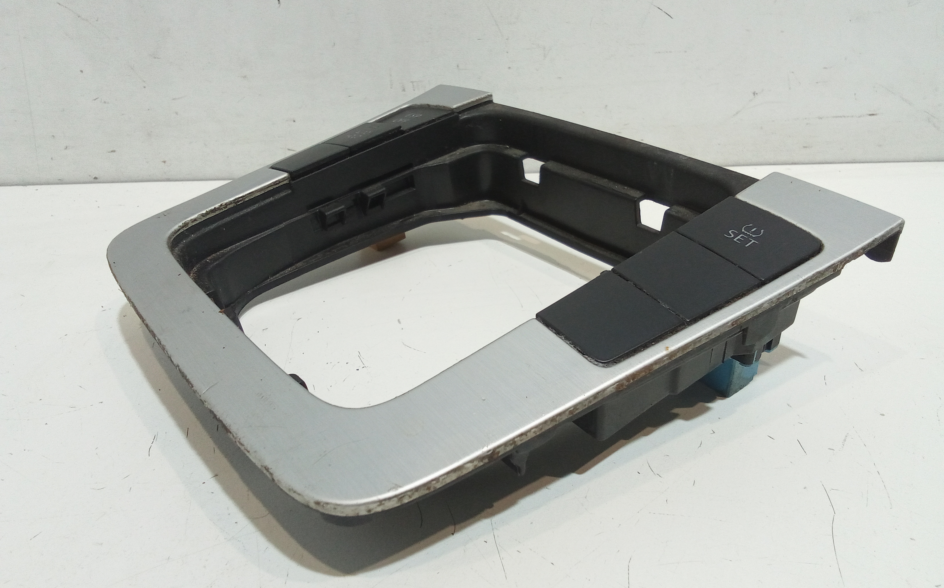 Cornice leva cambio per Volkswagen Passat CC (2008 - 2012)