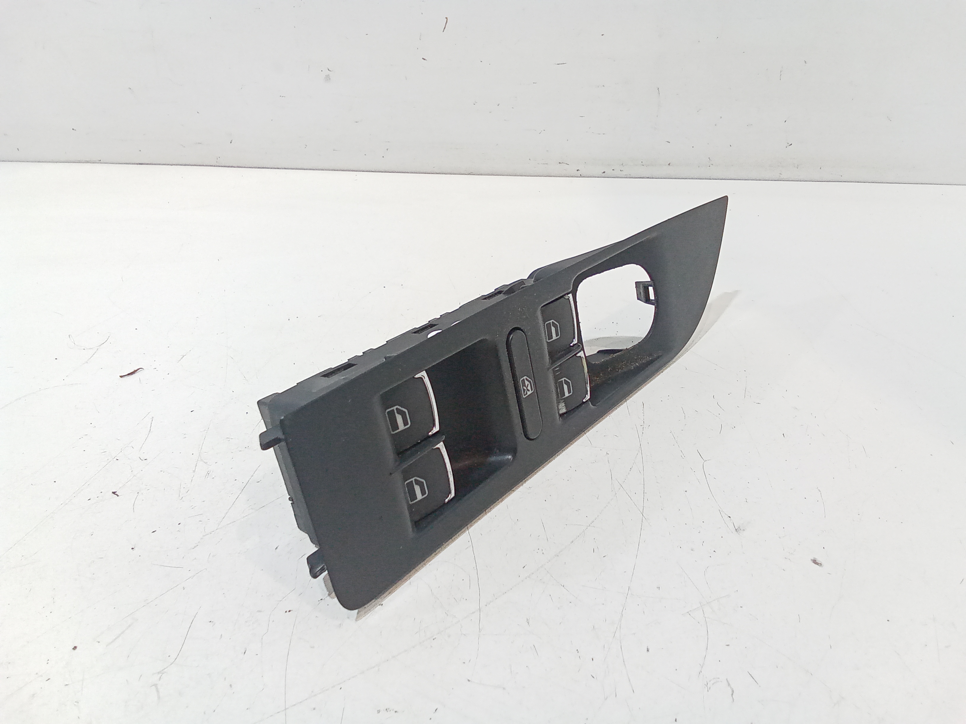 Pulsantiera anteriore sinistra Guida per Volkswagen Passat CC (2008 - 2012)