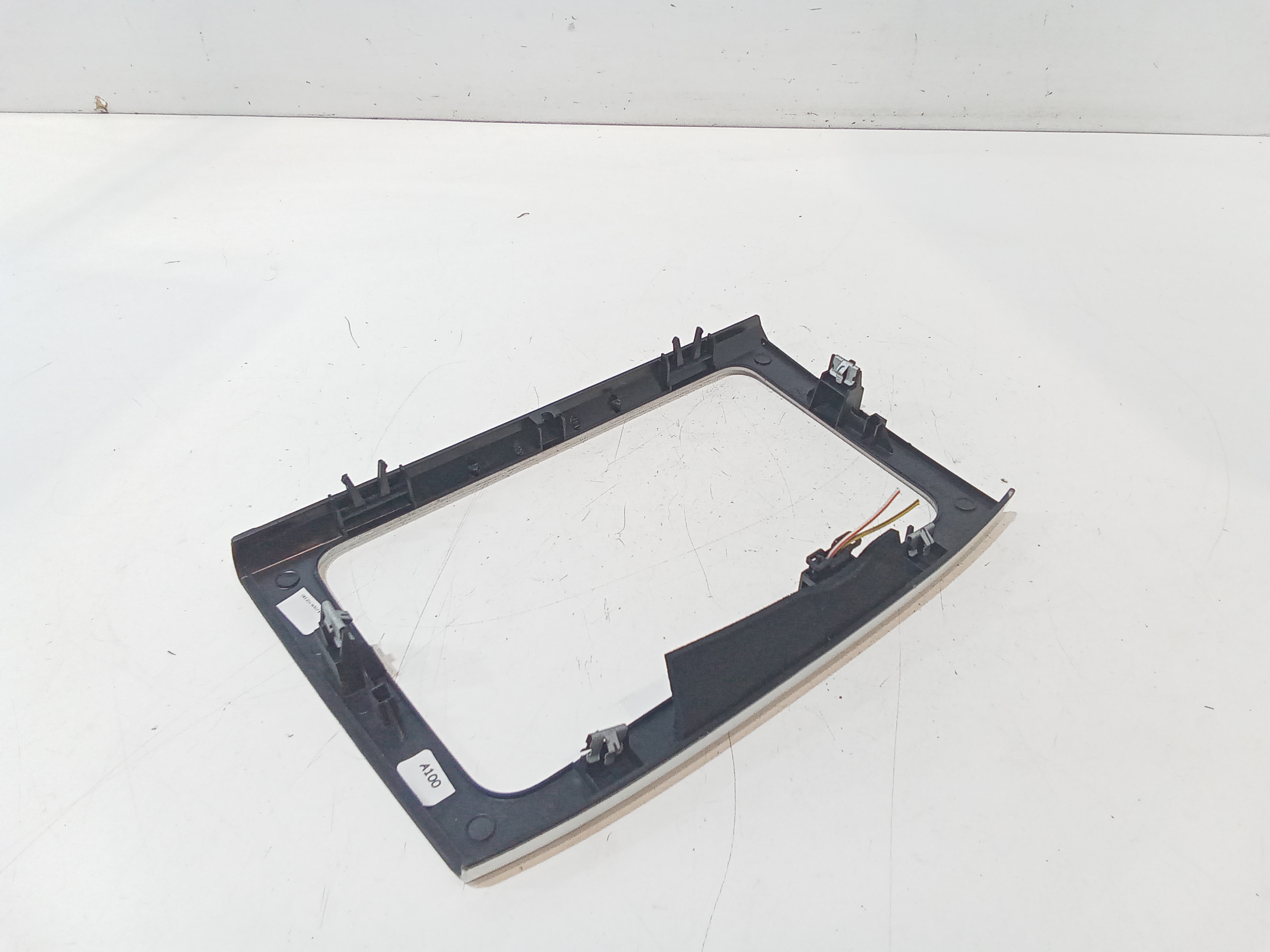 Cornice autoradio per Volkswagen Passat CC (2008 - 2012)