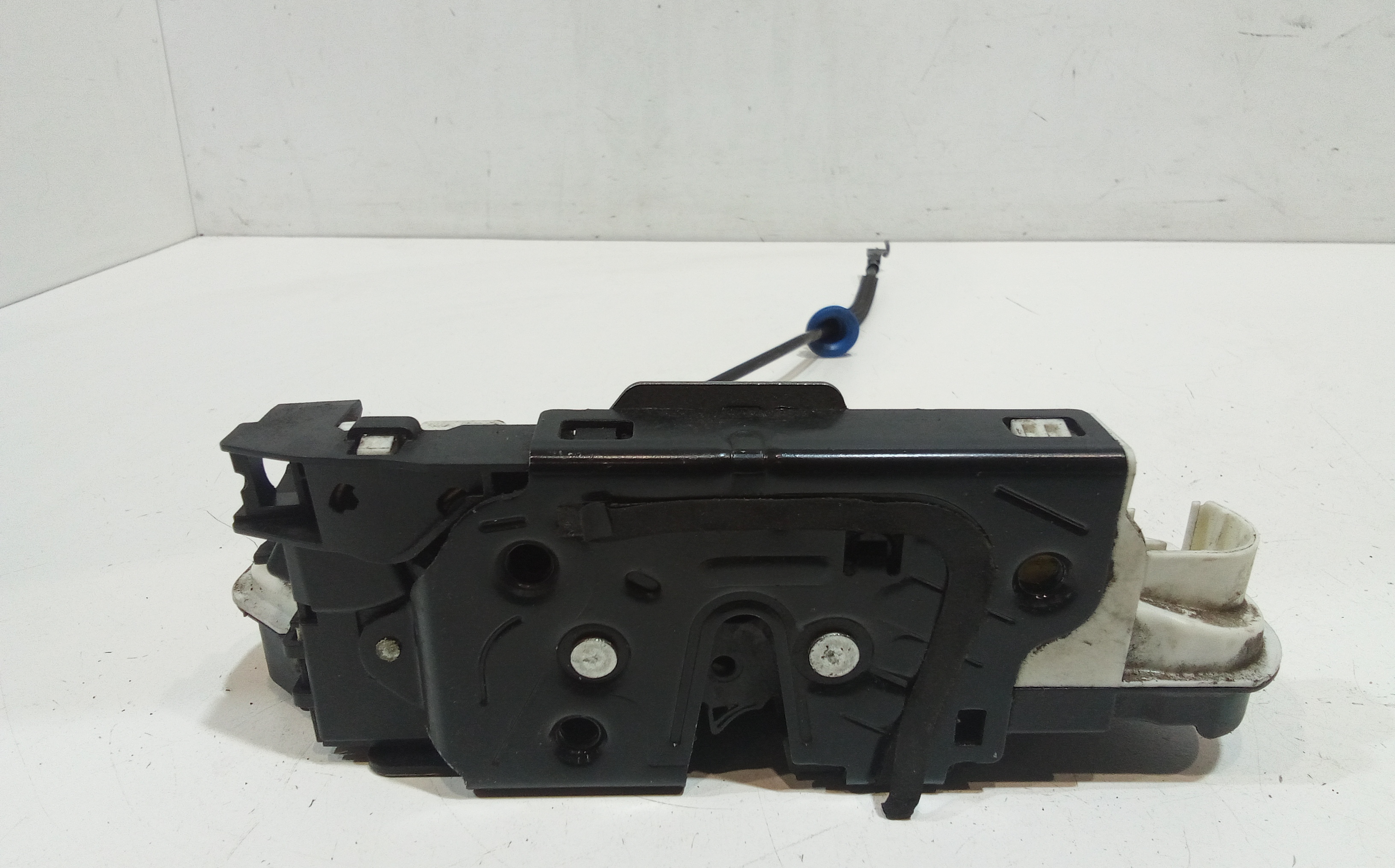 Serratura Anteriore Sinistra per Volkswagen Passat CC (2008 - 2012)