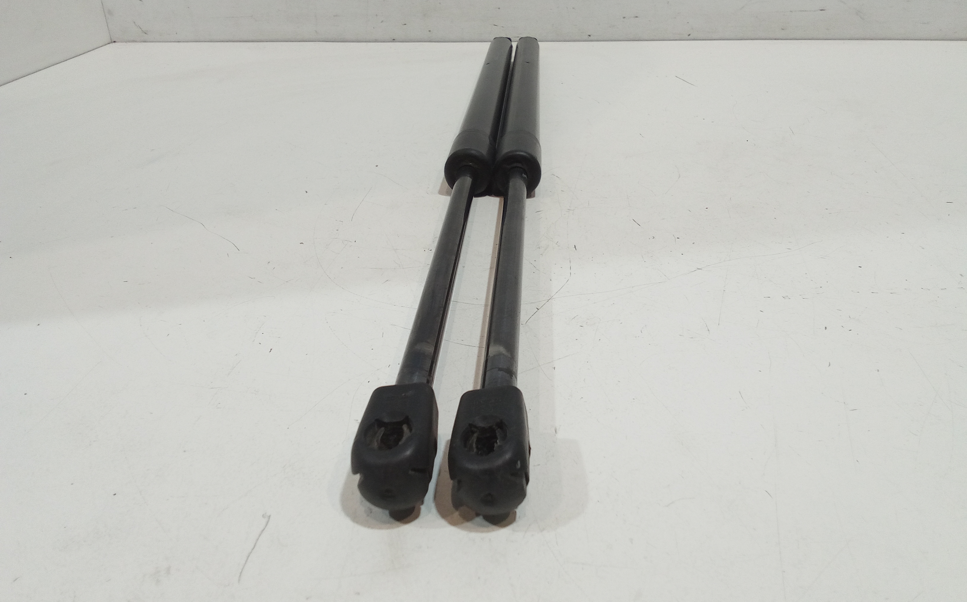 Pistoncini cofano Post. per Mercedes Ml W164 3 Serie (2005 - 2011)