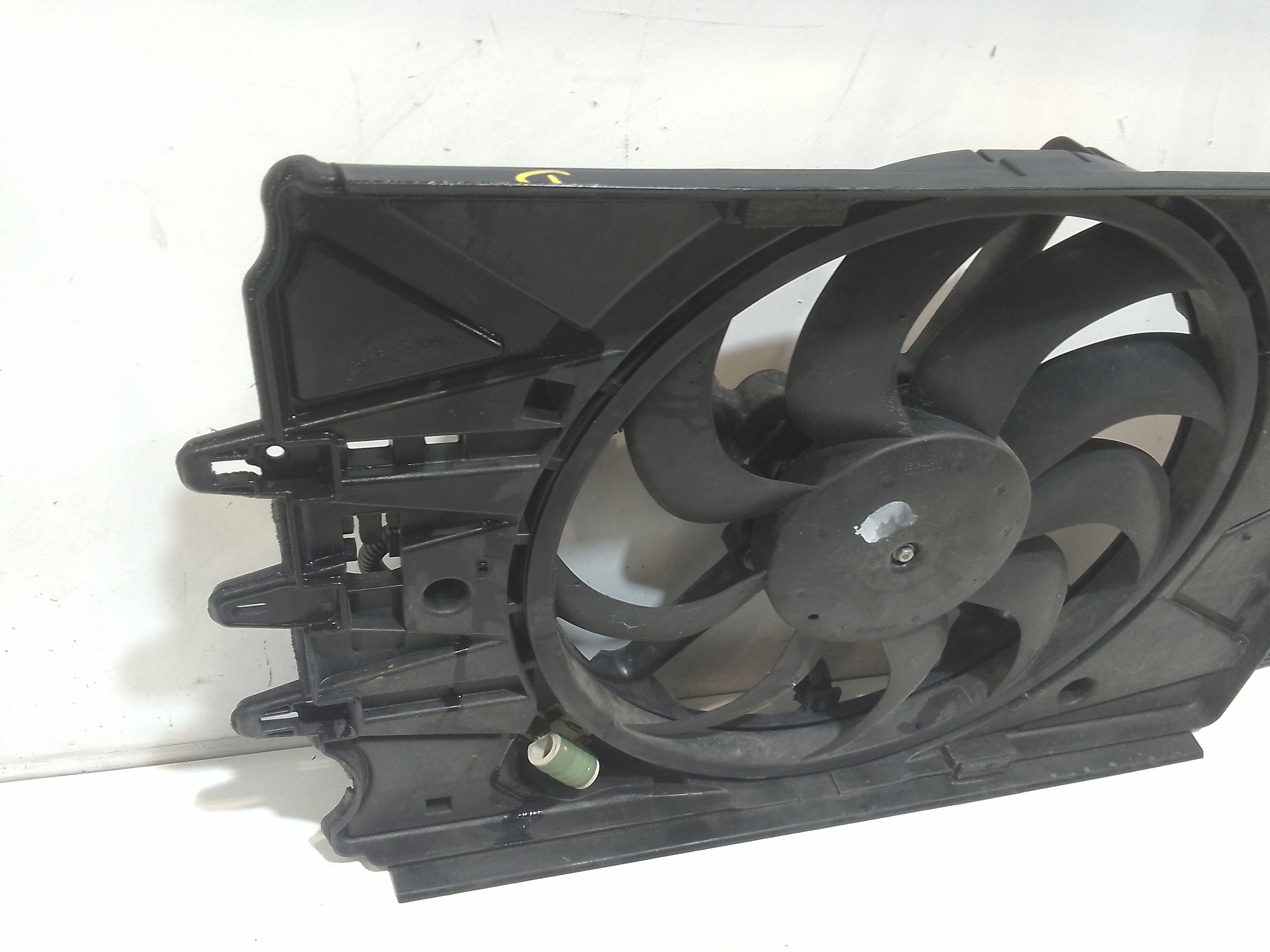 Ventola radiatore per Fiat 500 L Serie (351_352) (12>) (2012 - In produzione)