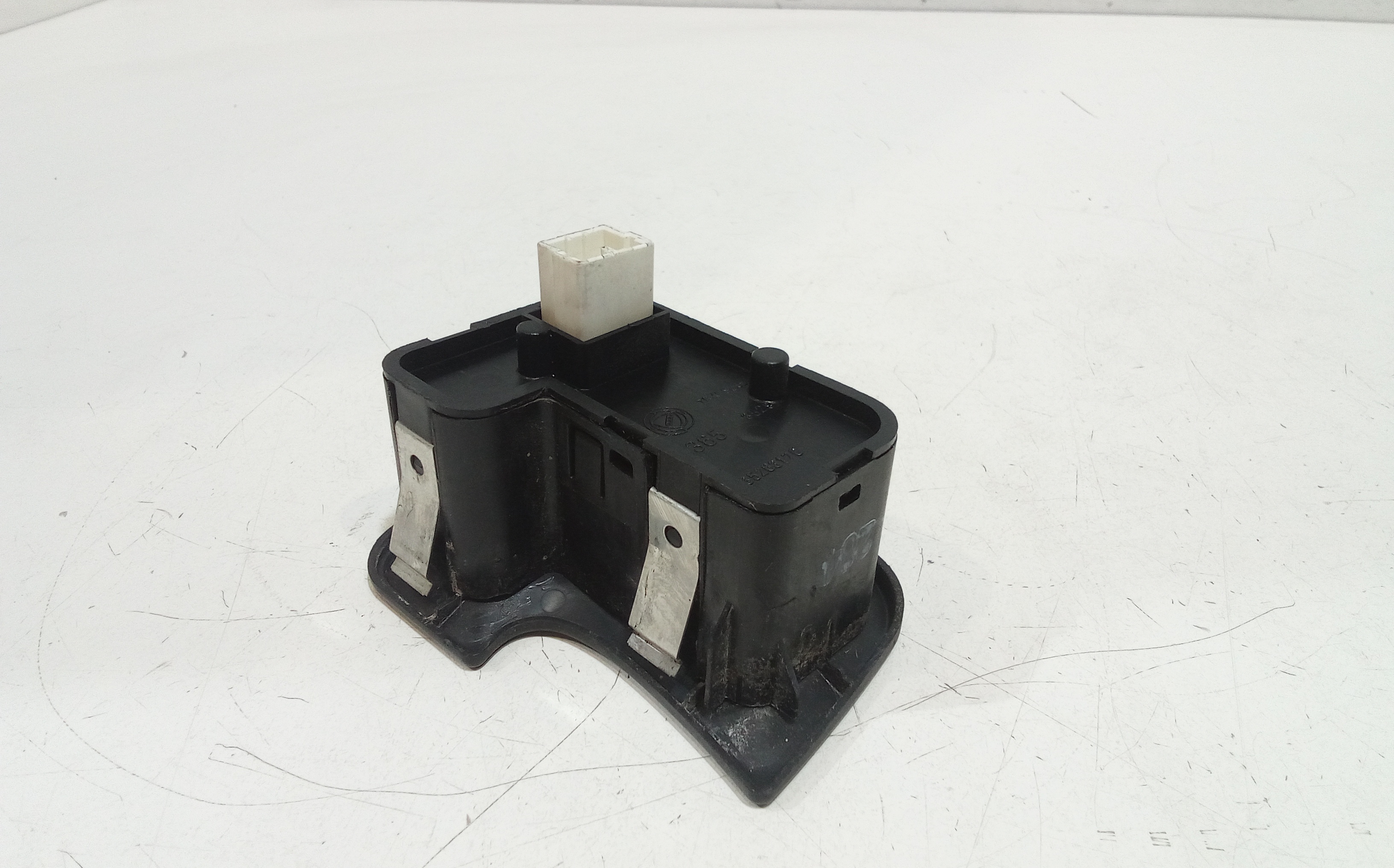 Pulsantiera Anteriore Destra Passeggero per Alfa Romeo Mito Serie (955_) (08>) (2008 - In produzione)