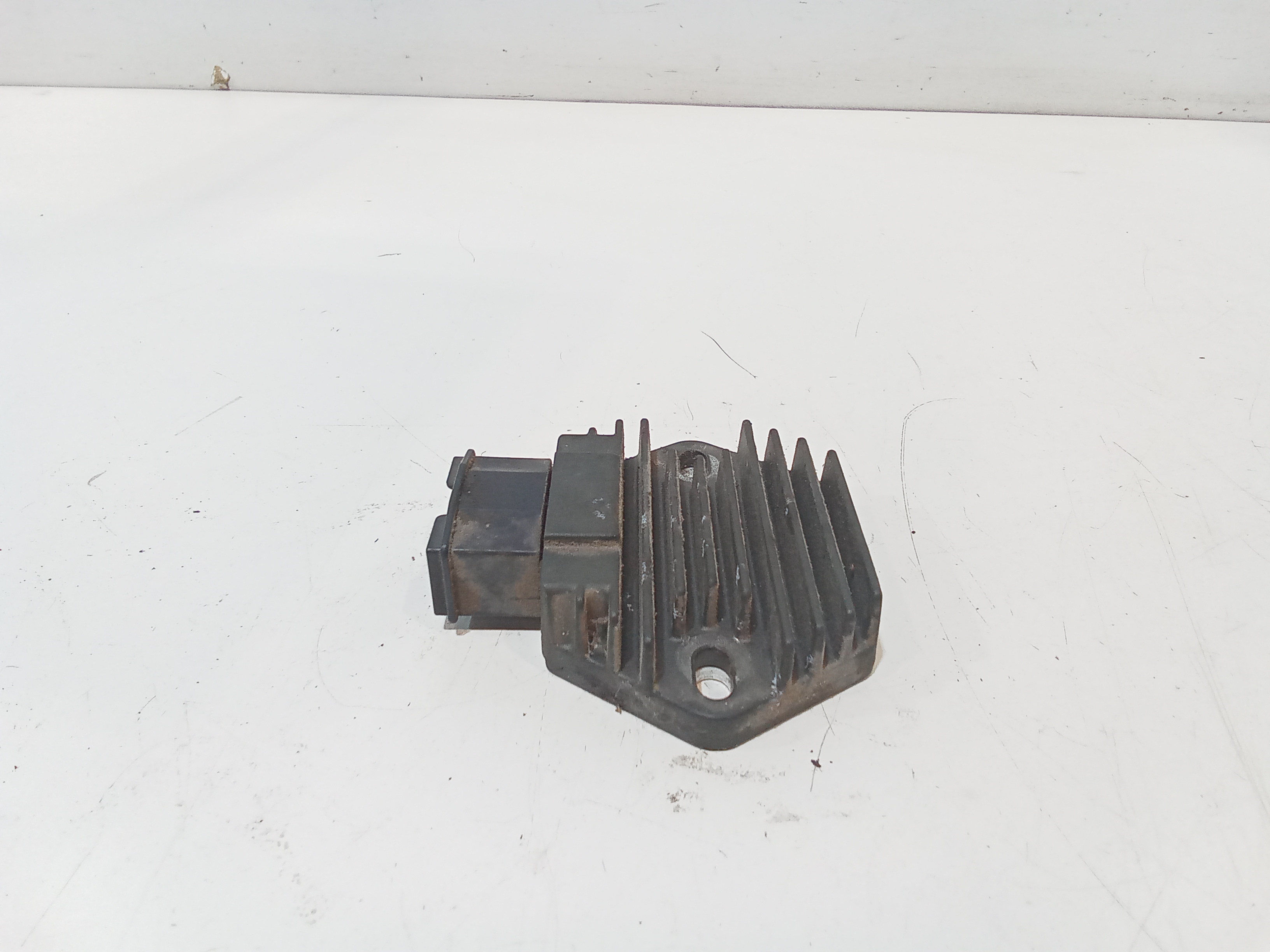 Regolatore di tensione per Piaggio Liberty 125cc (98-) (1998 - In produzione)