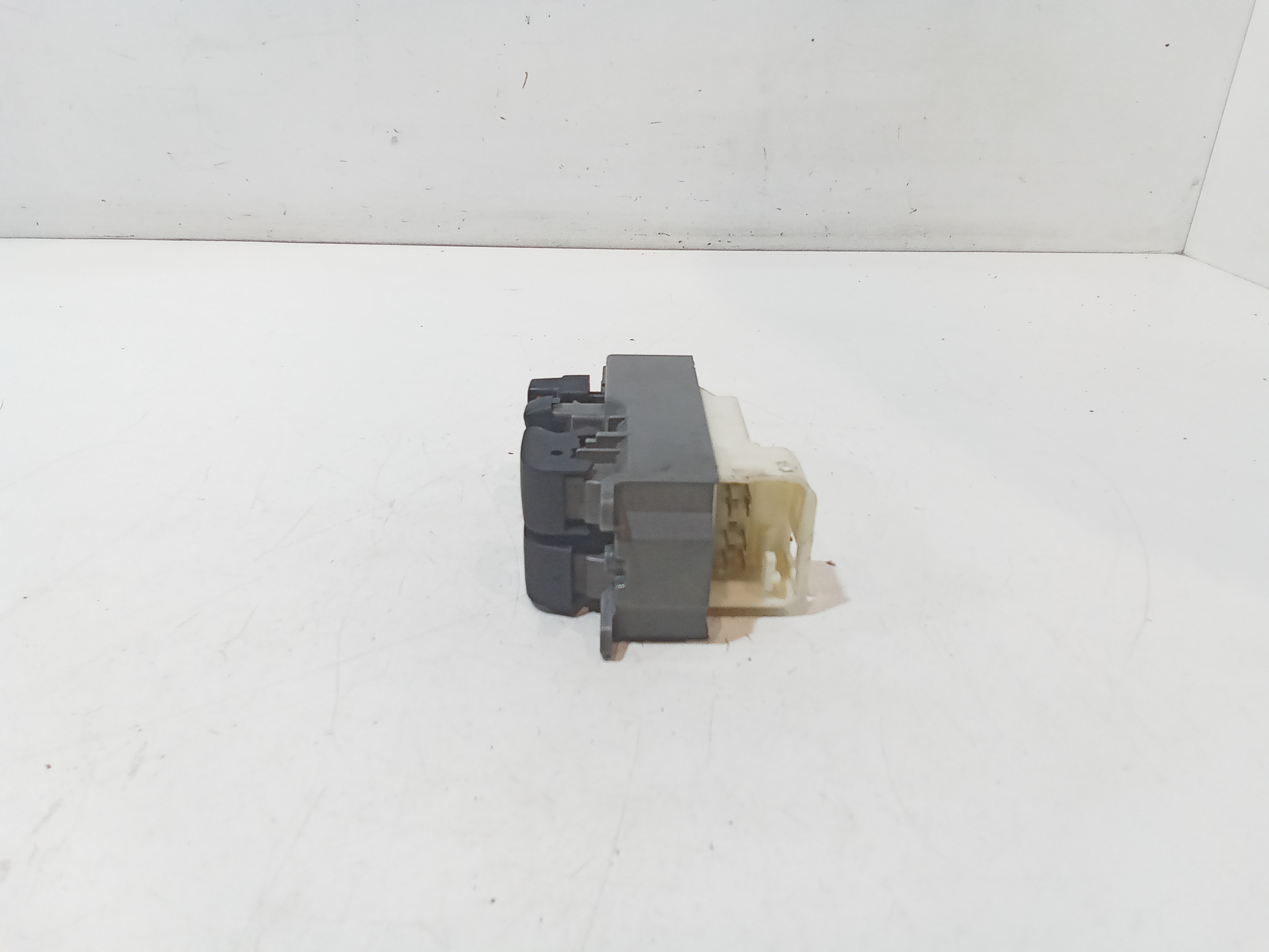 Pulsantiera anteriore sinistra Guida per Toyota Yaris Serie (05>08) (2005 - 2008)