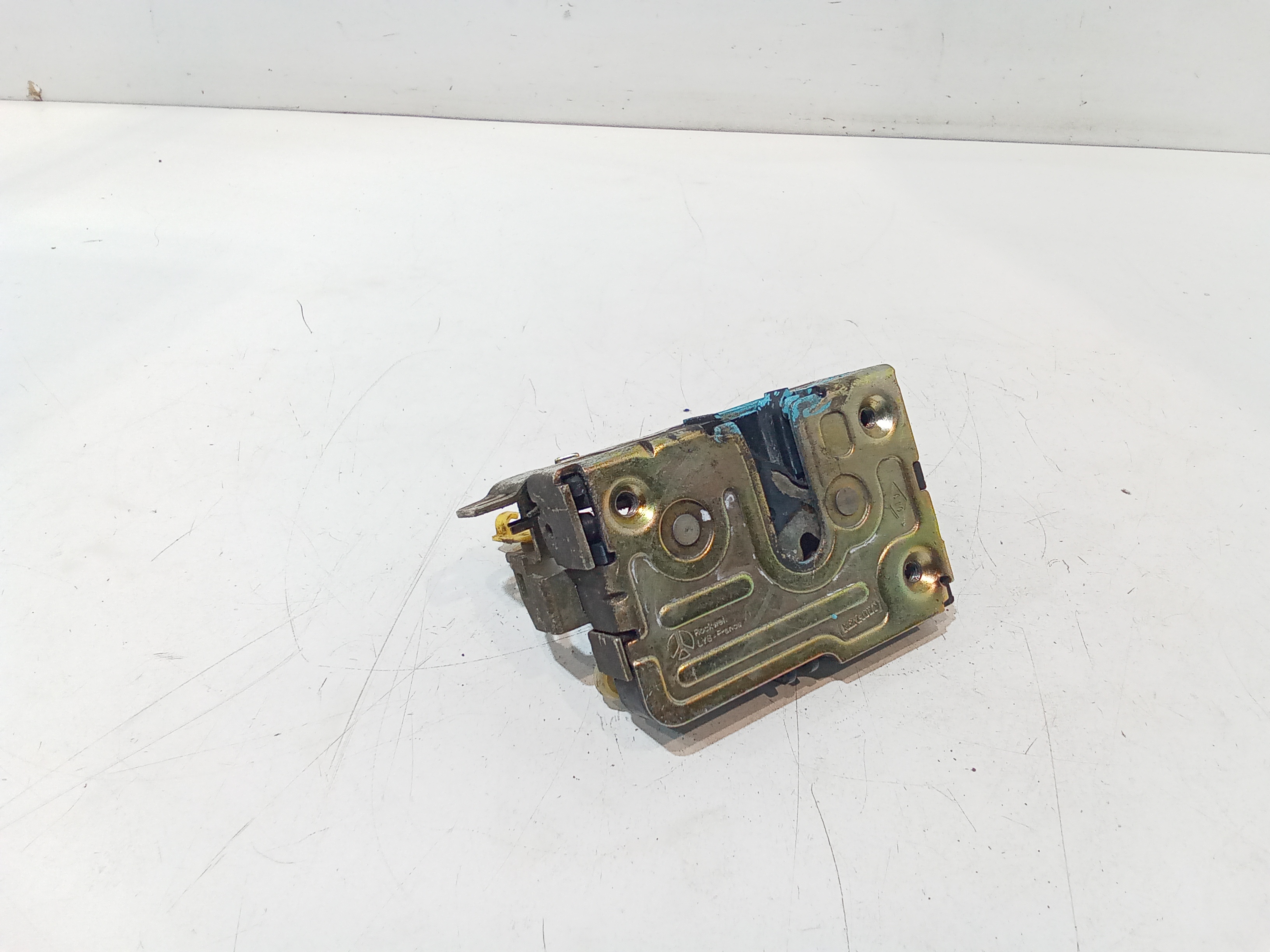 Serratura Anteriore Sinistra per Iveco Daily 3 Serie (1999 - 2006)