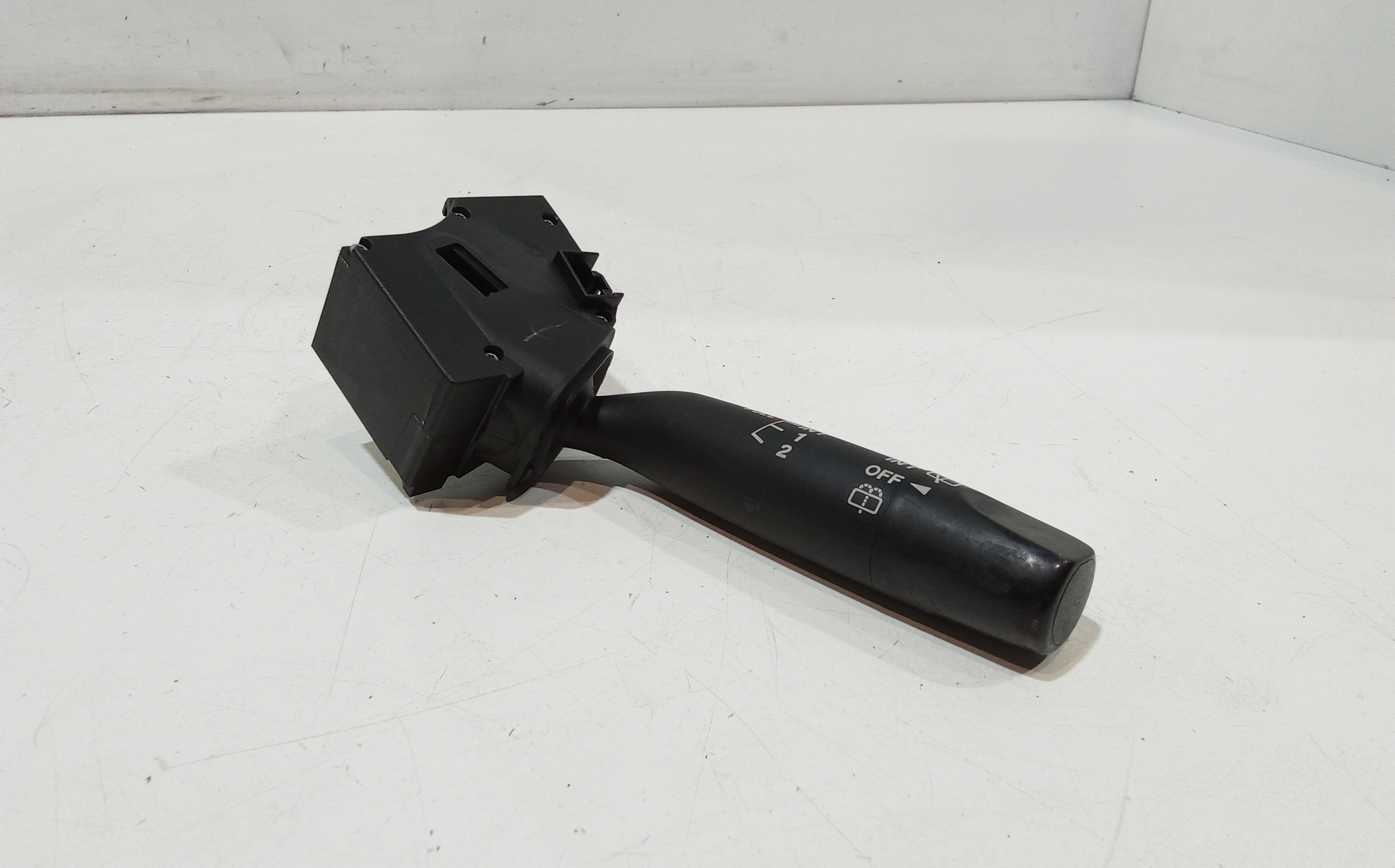 Devioluci destro per Mazda 2 Berlina 1 Serie (2003 - 2007)