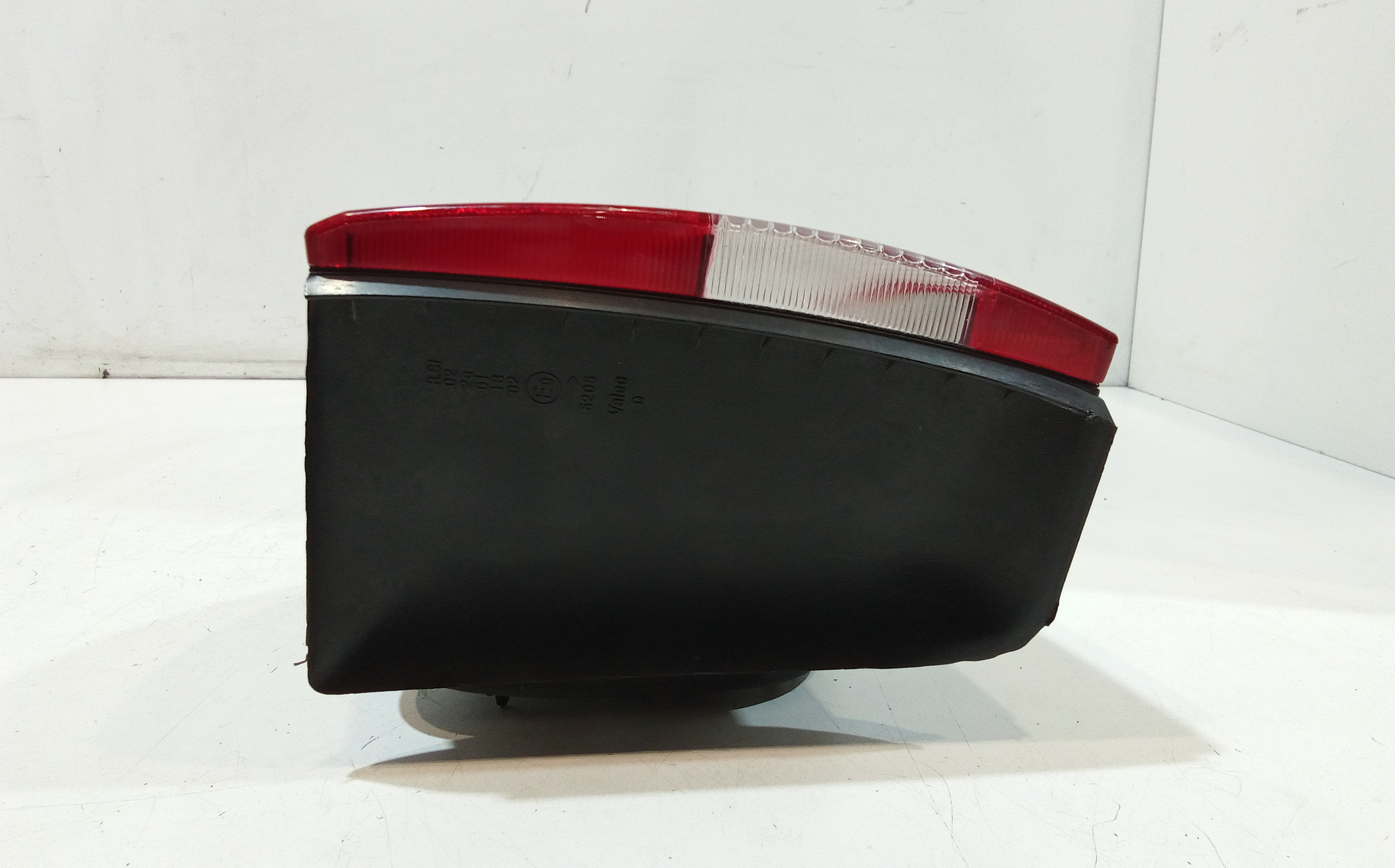 Stop fanale posteriore Destro Passeggero per Renault Megane L Serie (99>02) (1999 - 2002)