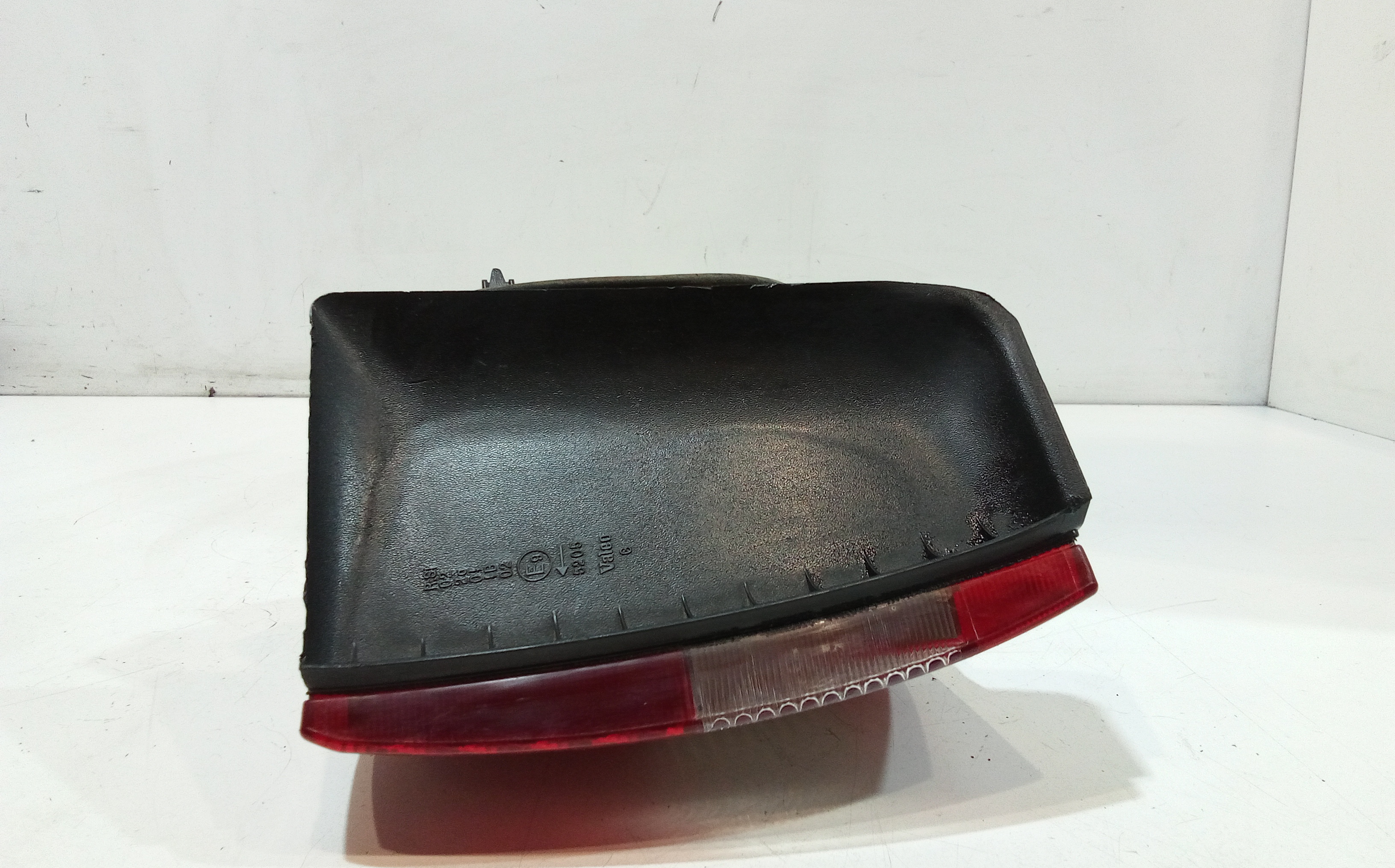 Stop fanale Posteriore sinistro lato Guida per Renault Megane L Serie (99>02) (1999 - 2002)