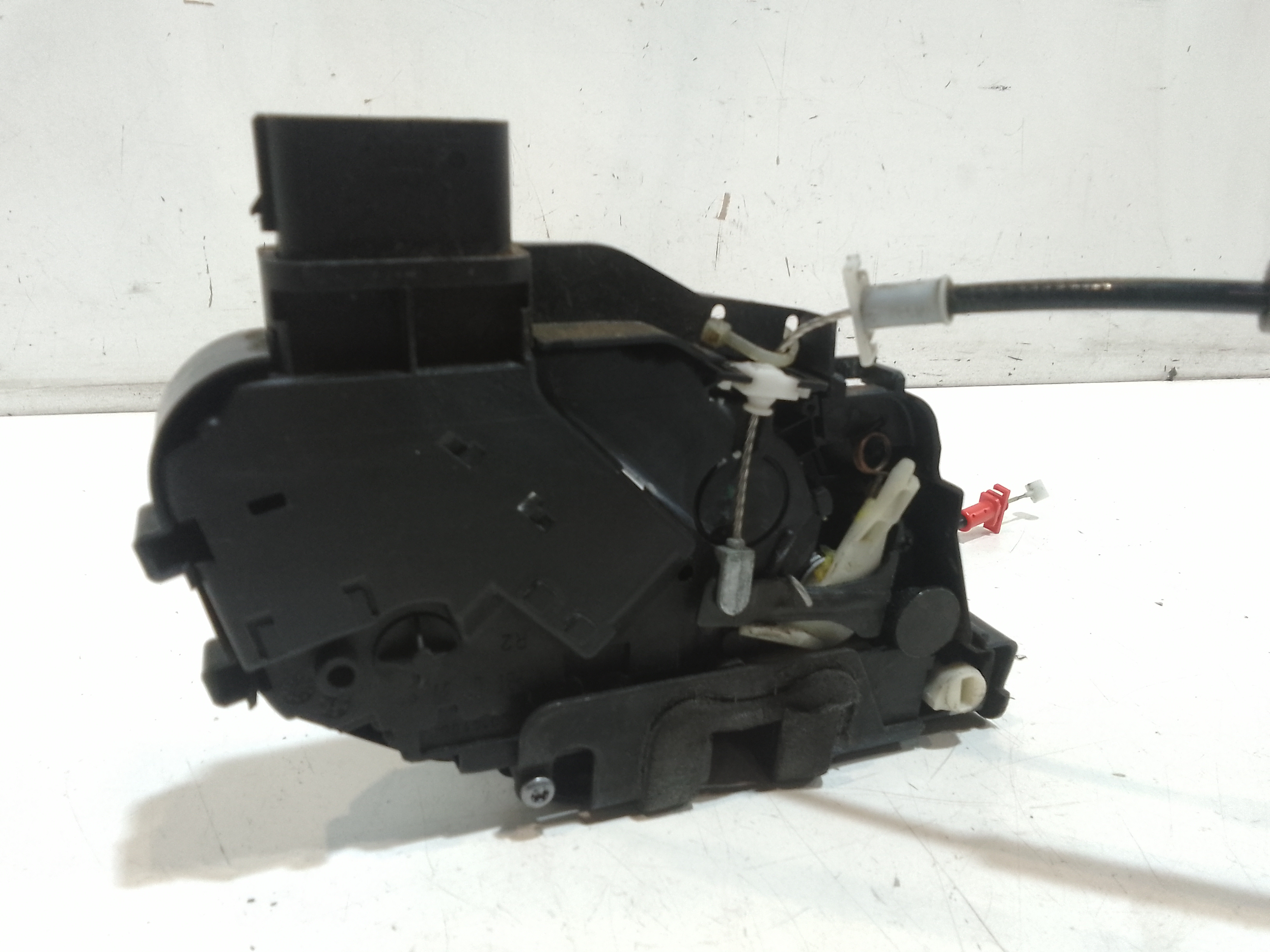 Serratura Posteriore destra per Ford Mondeo Berlina 6 Serie (2007 - 2010)