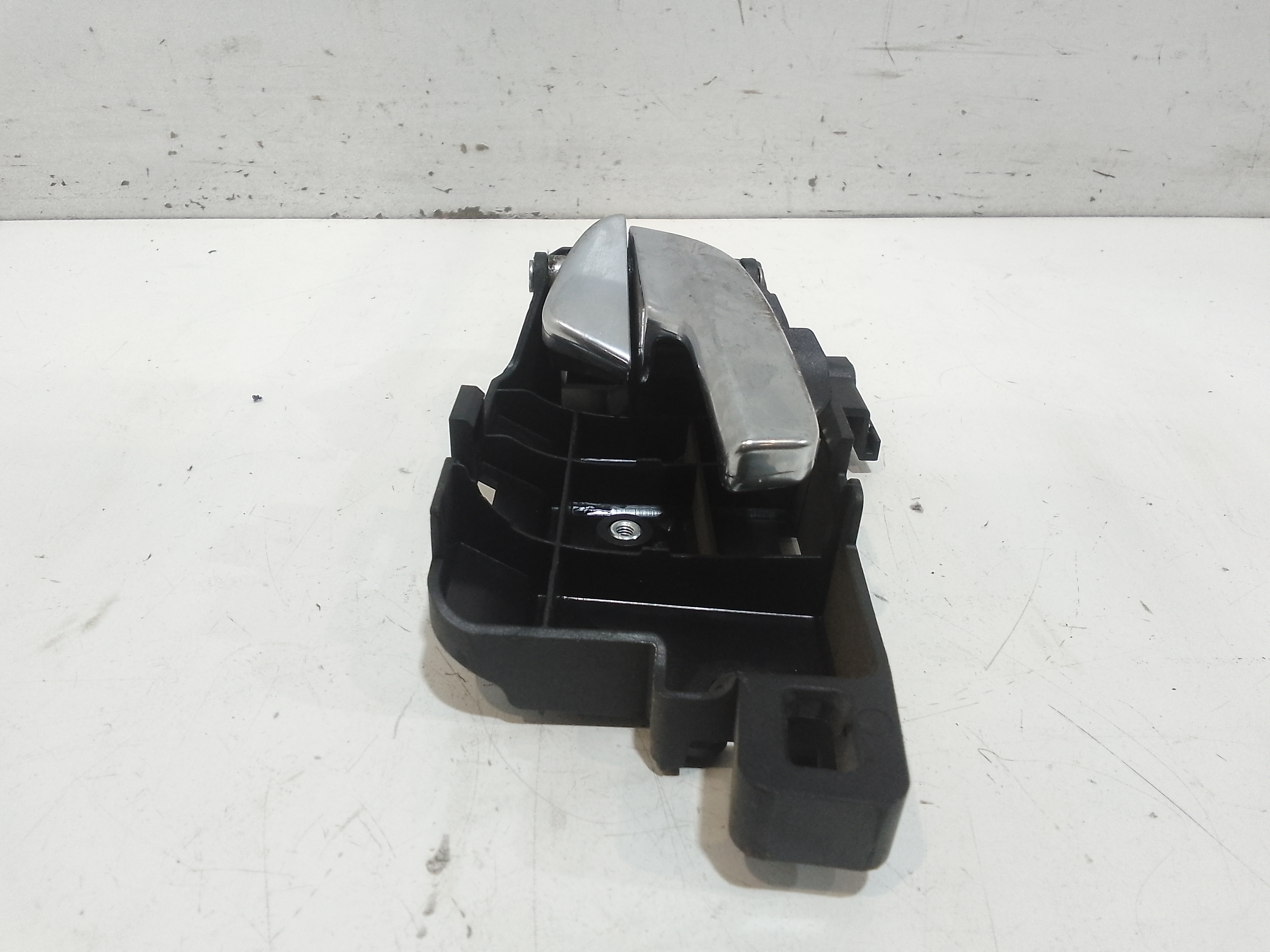 Maniglia interna Posteriore Destra per Ford Mondeo Berlina 6 Serie (2007 - 2010)