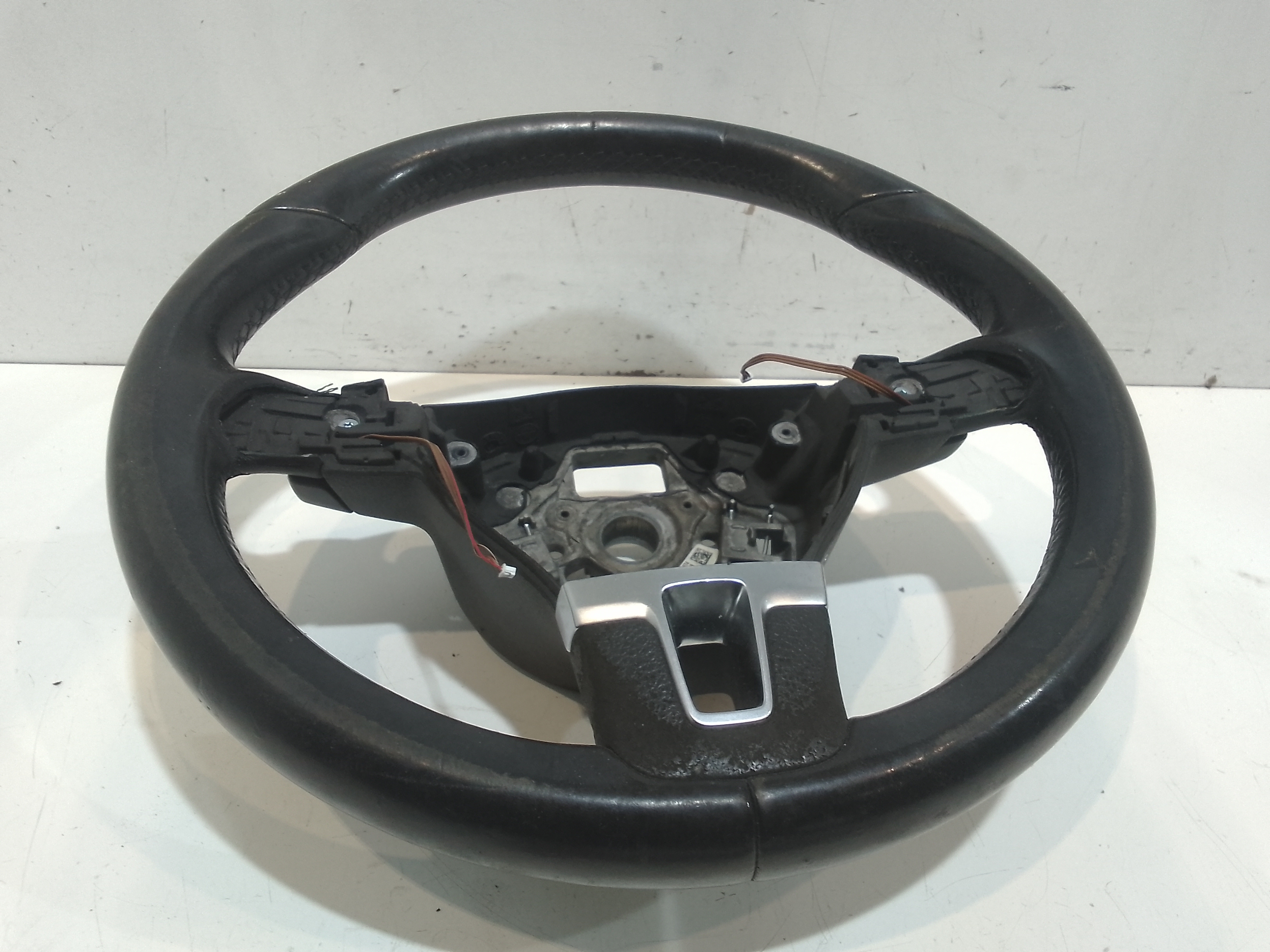 Volante per Volkswagen Passat CC (2008 - 2012)