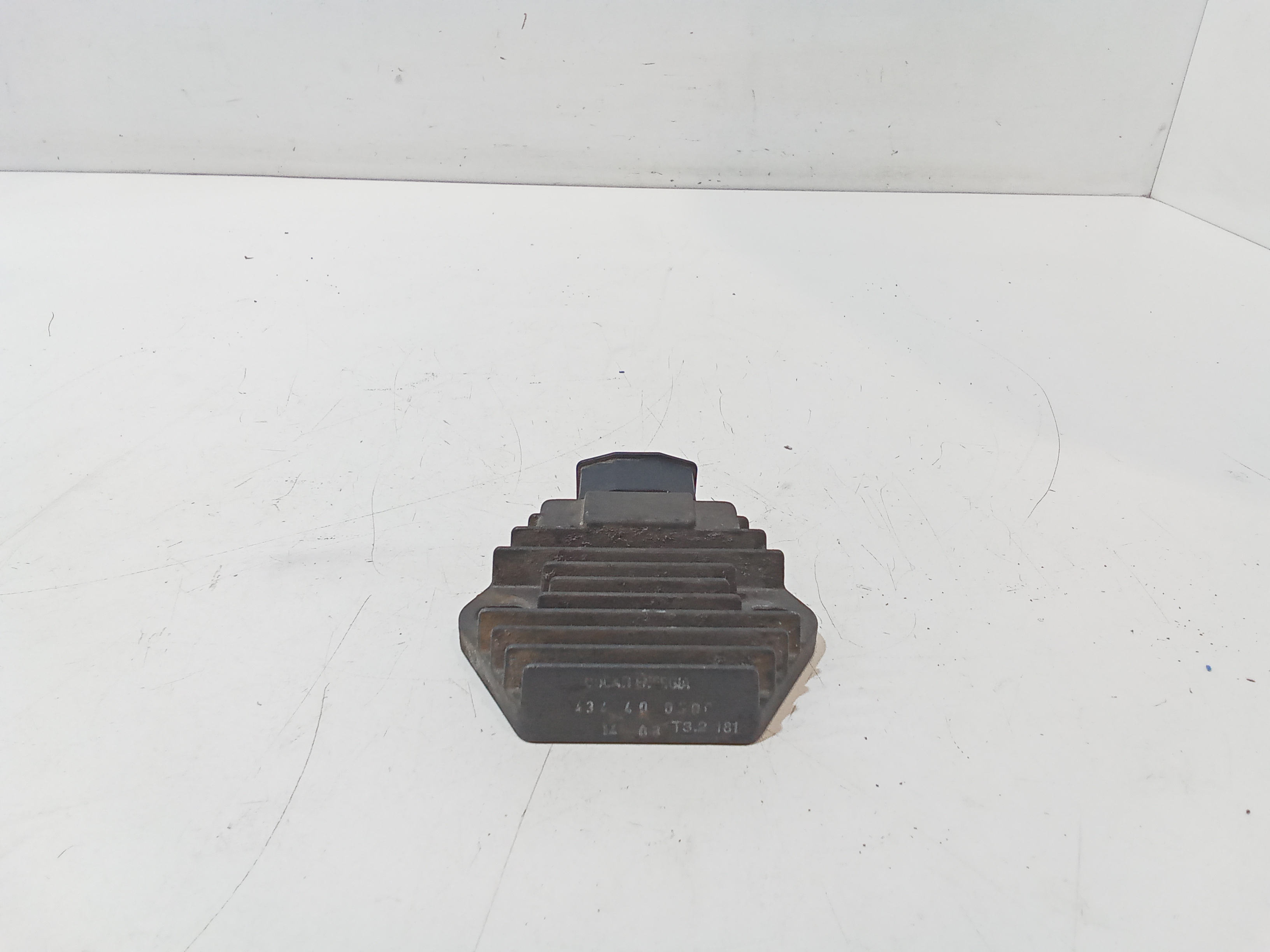 Regolatore di tensione per Piaggio Liberty 125cc (98-) (1998 - In produzione)