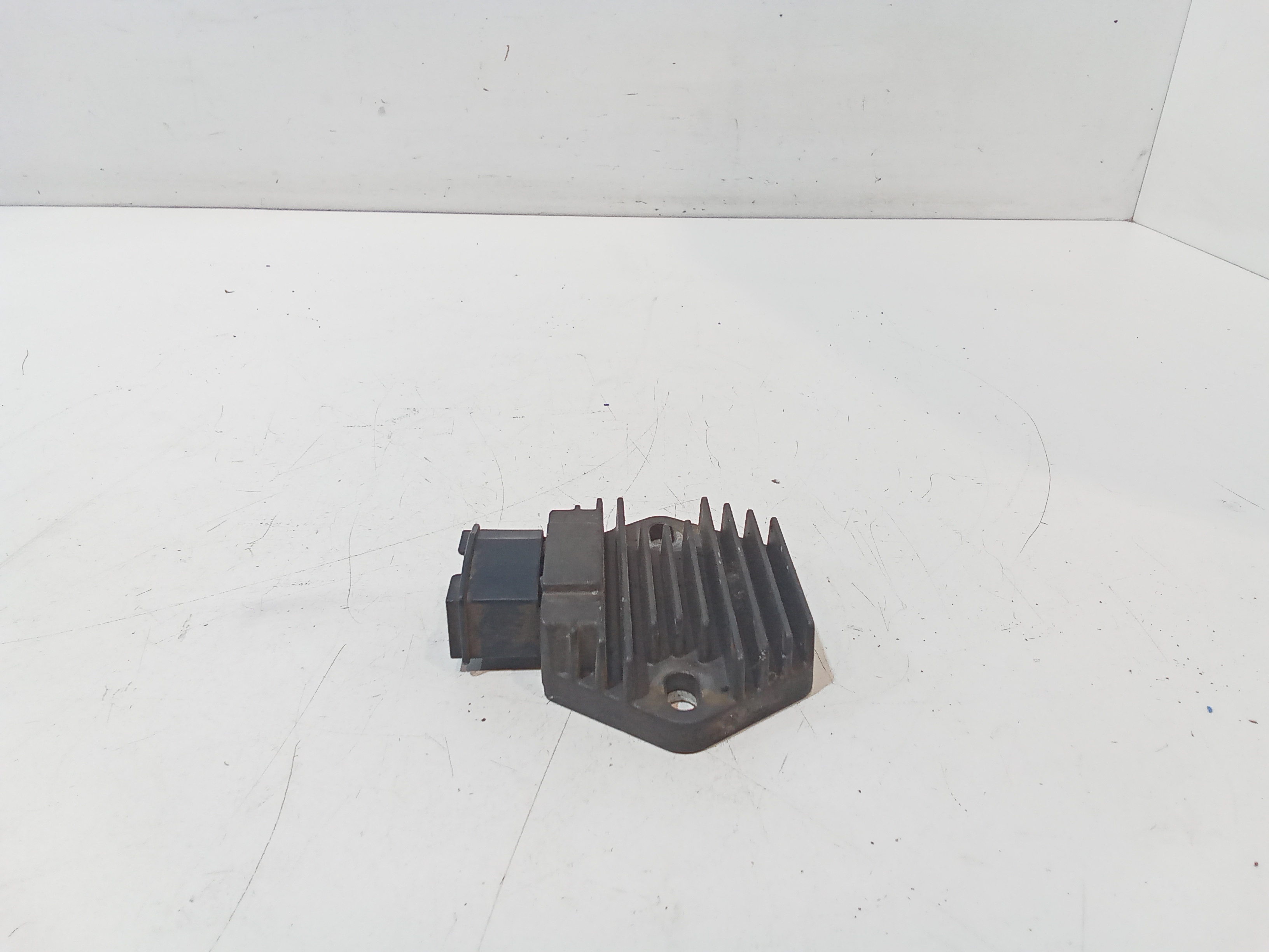 Regolatore di tensione per Piaggio Liberty 125cc (98-) (1998 - In produzione)