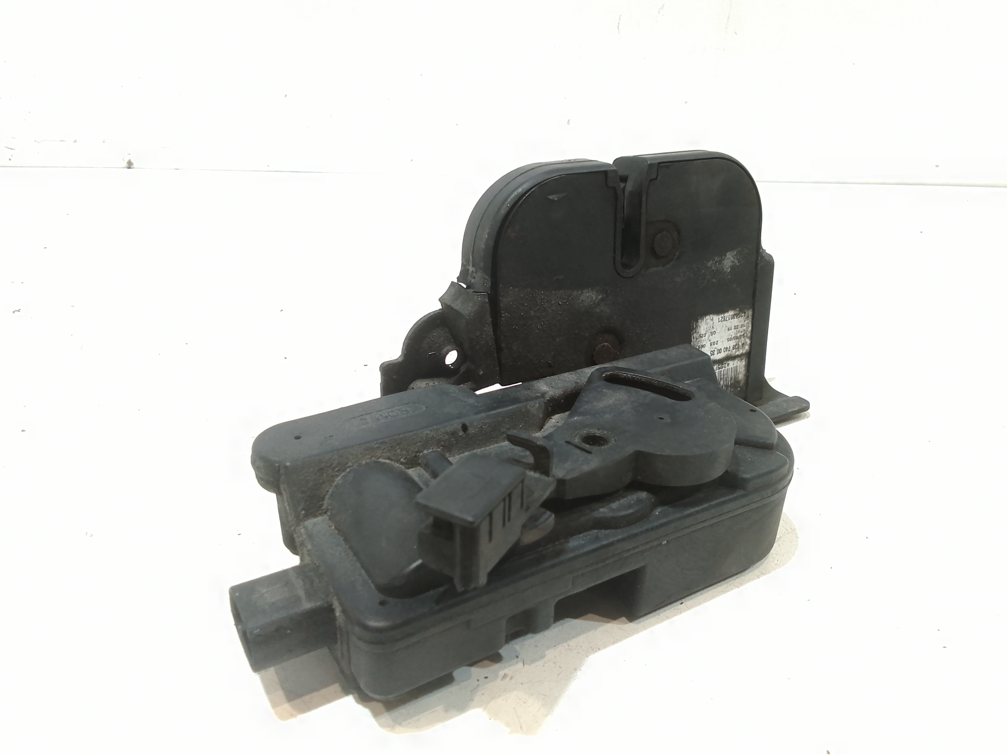 Serratura Cofano Posteriore per Mercedes Viano 1 Serie (2003 - In produzione)