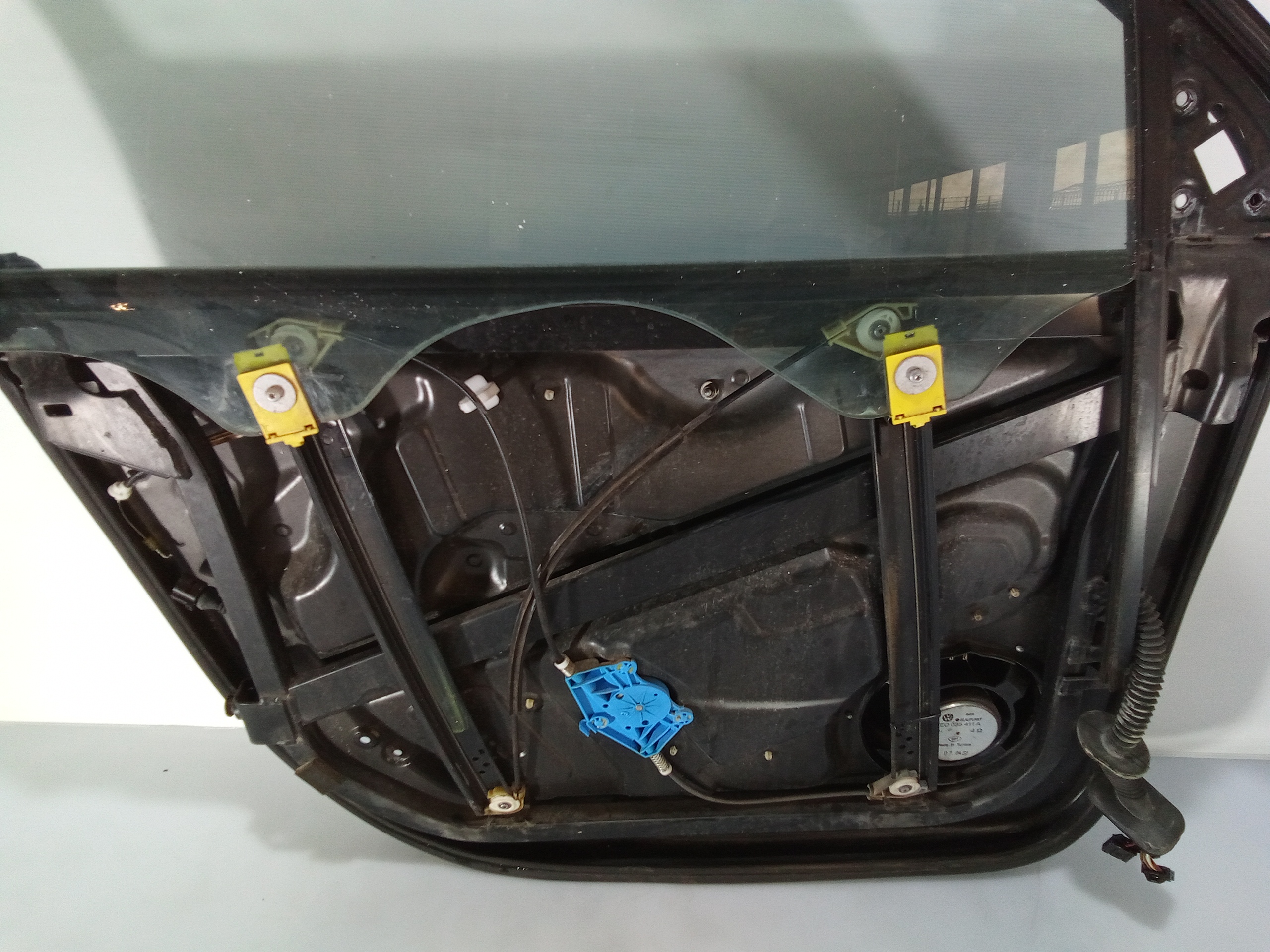 Portiera anteriore Destra per Volkswagen Touareg 1 Serie (2002 - 2006)