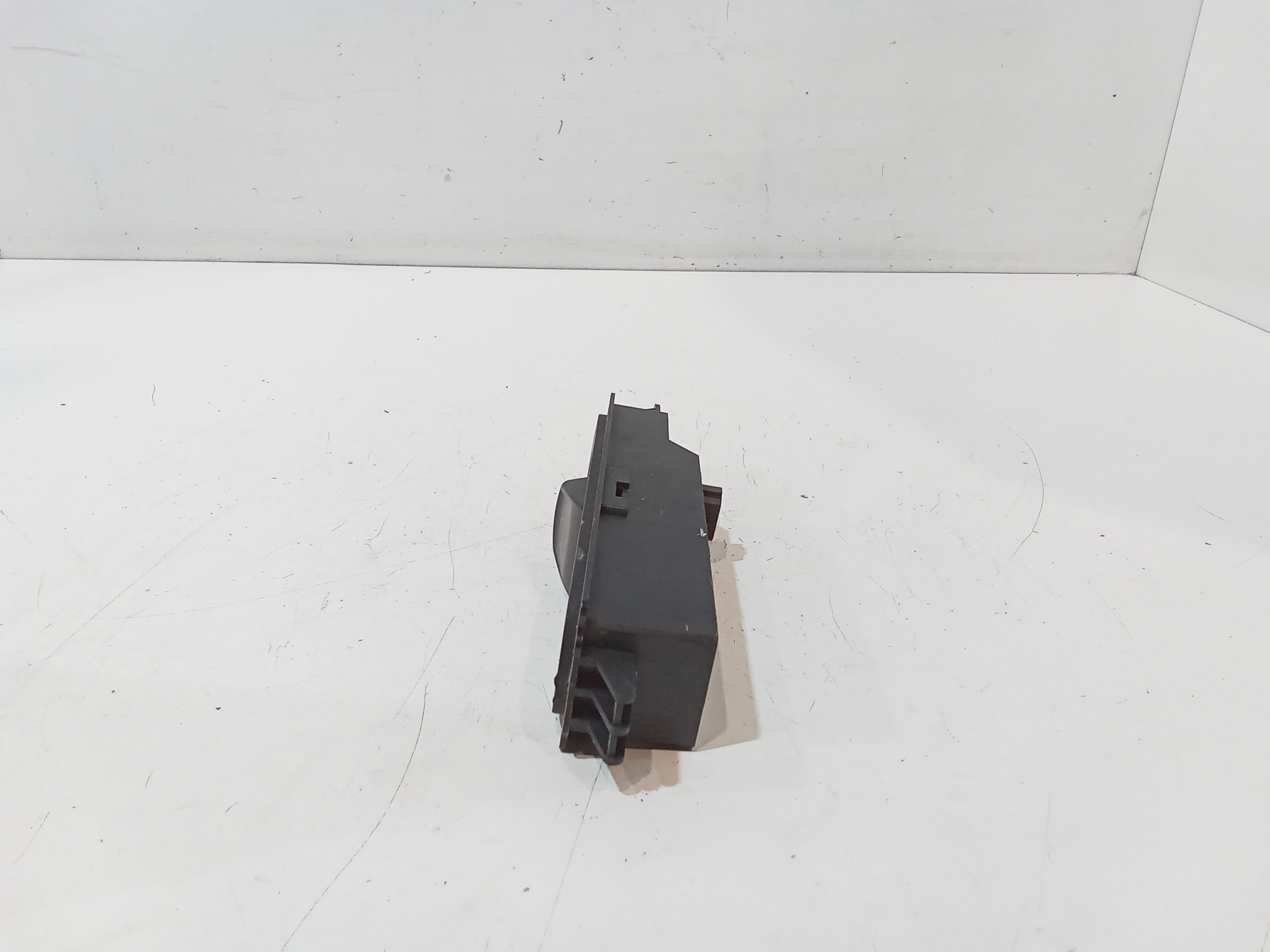 Pulsantiera Anteriore Destra Passeggero per Mercedes Viano 1 Serie (2003 - In produzione)