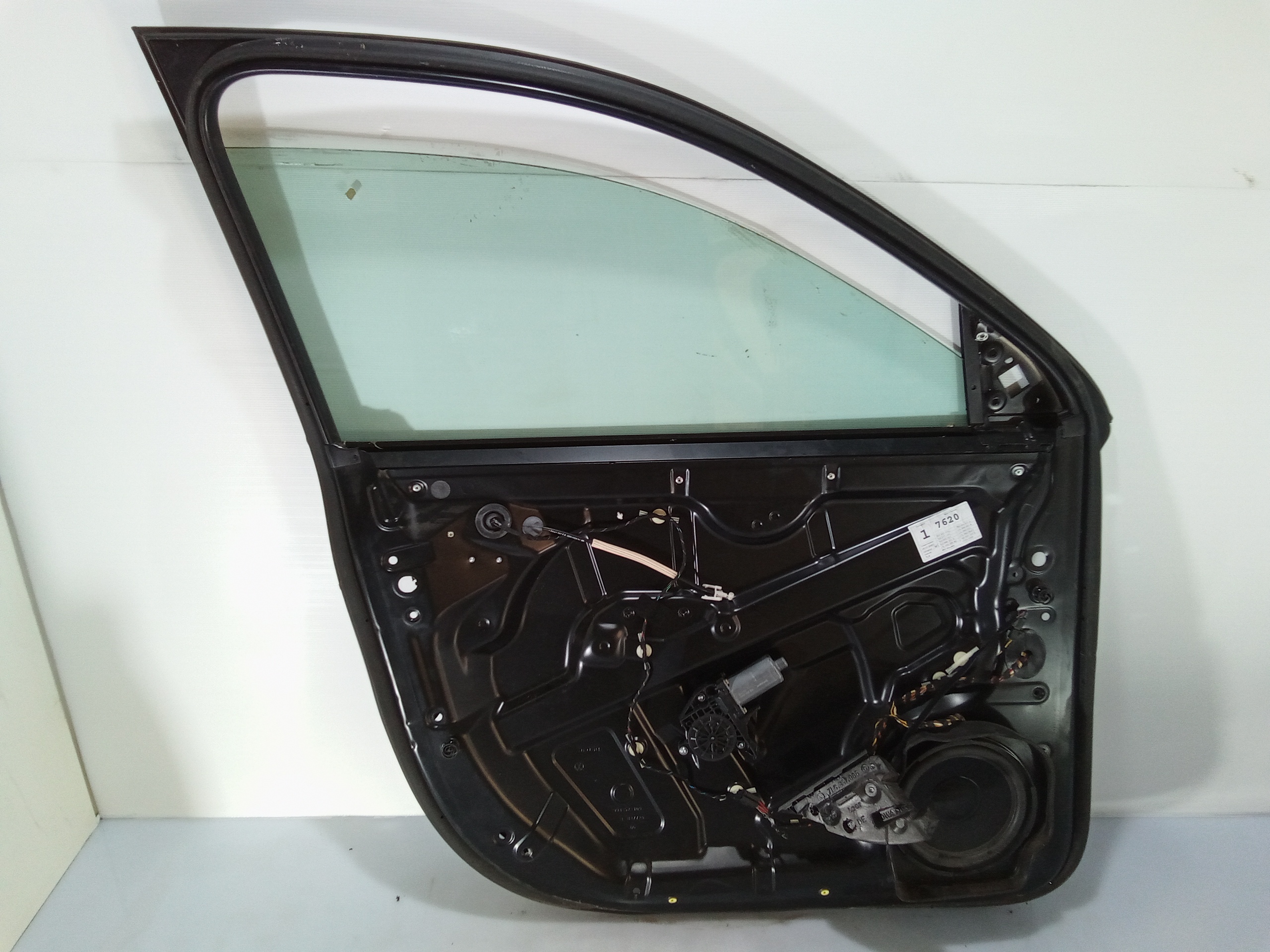 Portiera Anteriore Sinistra per Volkswagen Touareg 1 Serie (2002 - 2006)