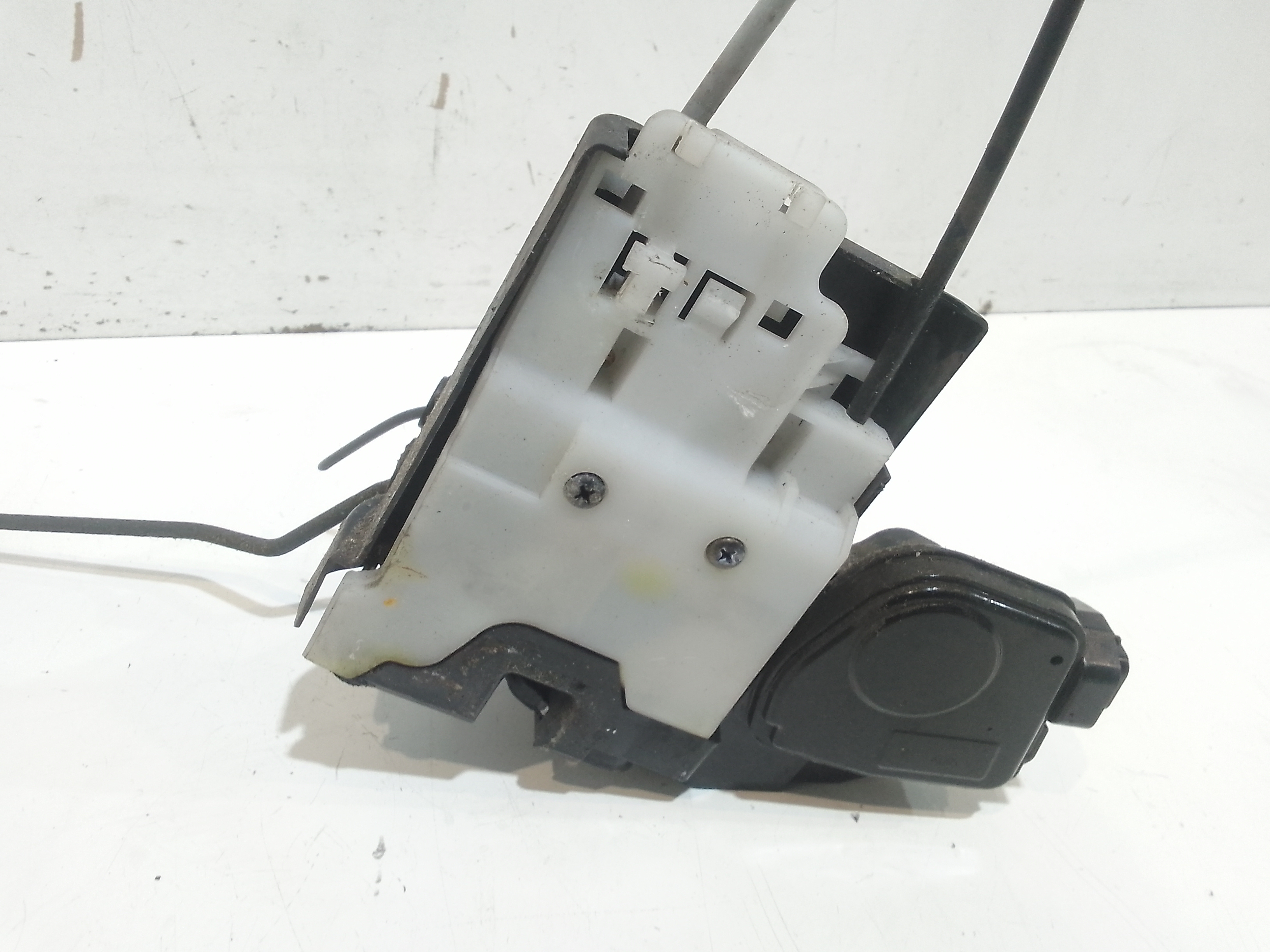 Serratura Anteriore Sinistra per Kia Sportage Serie (04>10) (2004 - 2010)