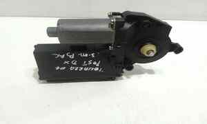 Motorino Alzavetro posteriore destra per Volkswagen Touareg 1 Serie (2002 - 2006)