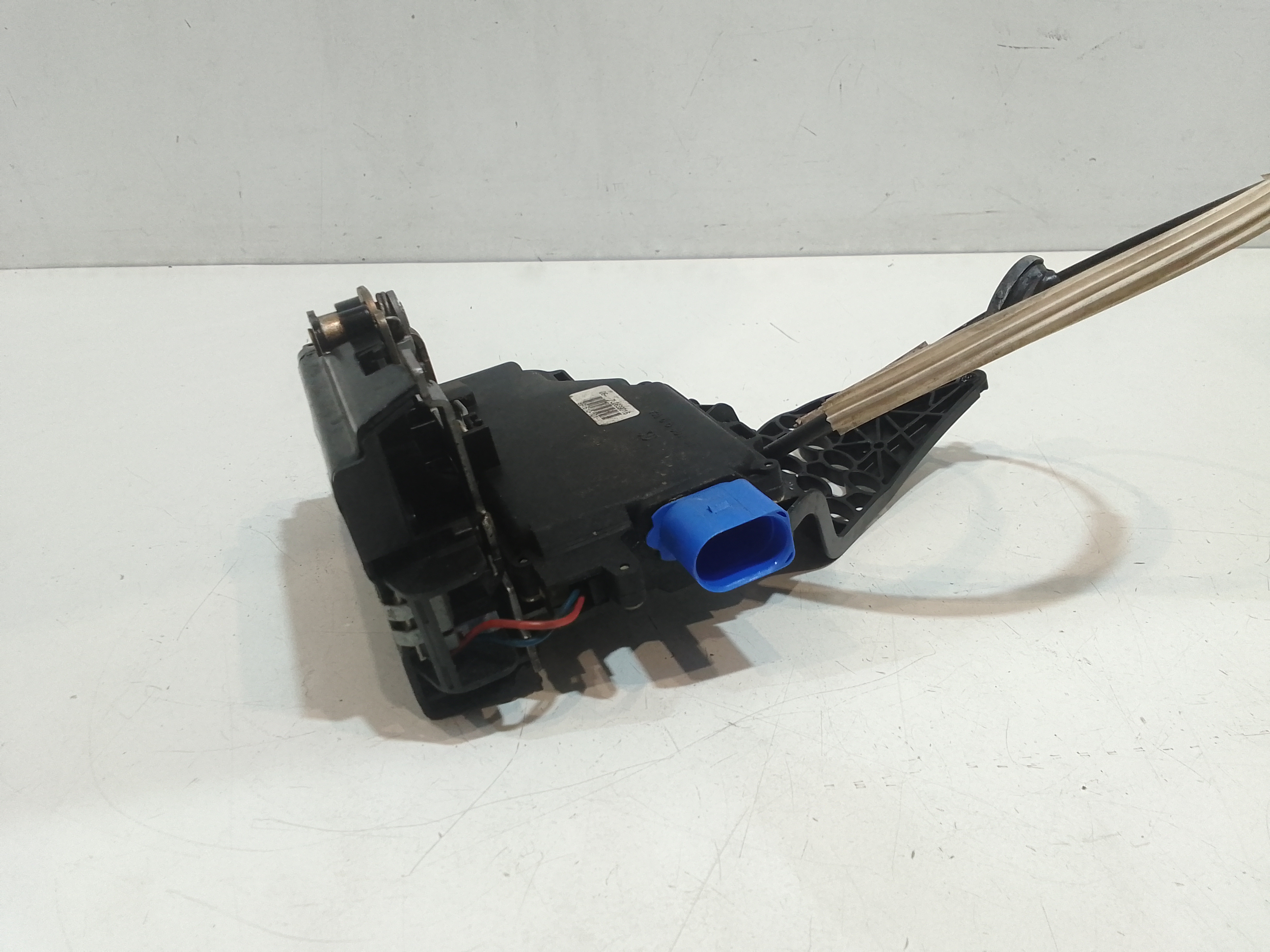 Serratura Posteriore destra per Volkswagen Touareg 1 Serie (2002 - 2006)