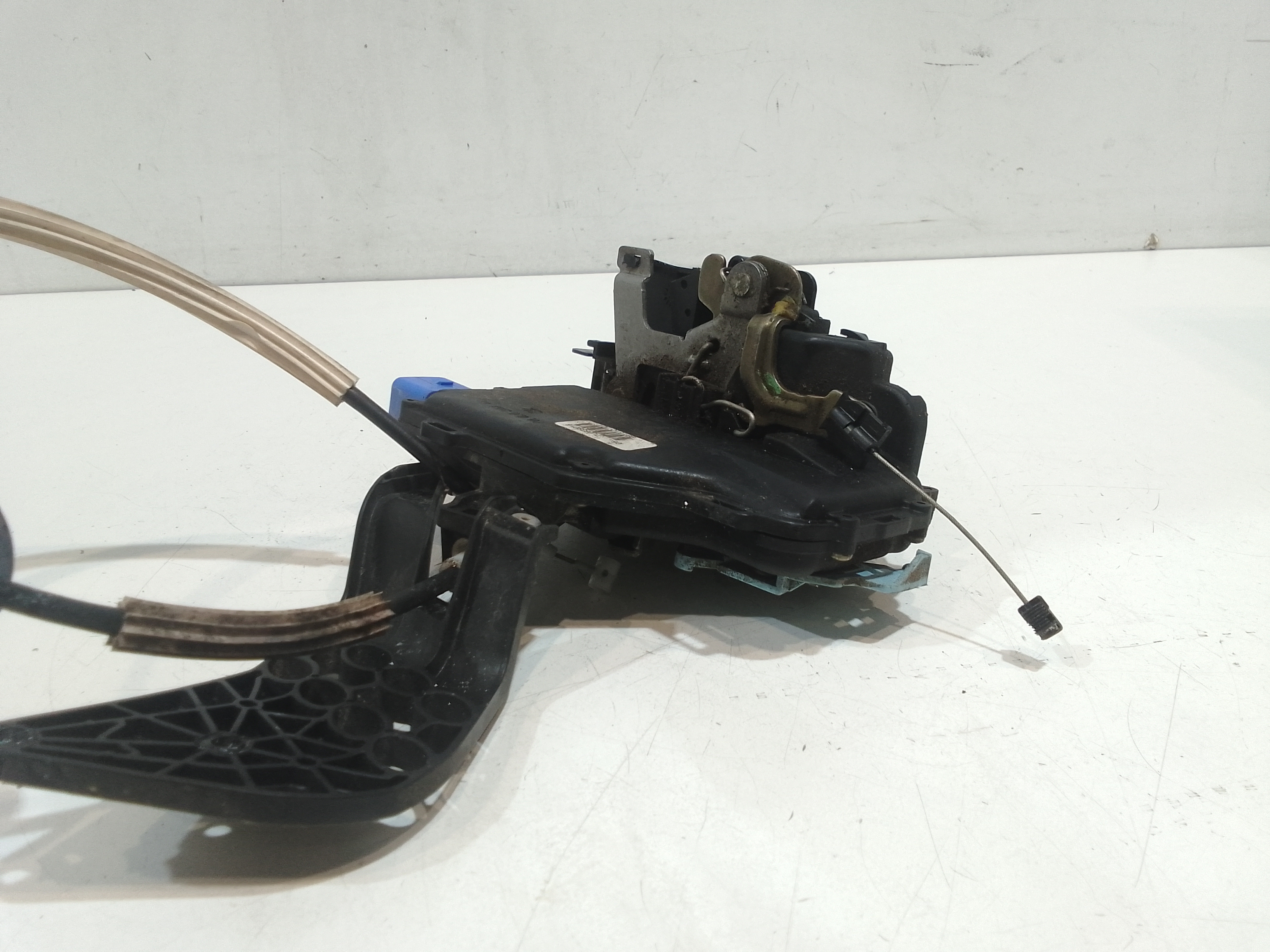 Serratura Posteriore destra per Volkswagen Touareg 1 Serie (2002 - 2006)