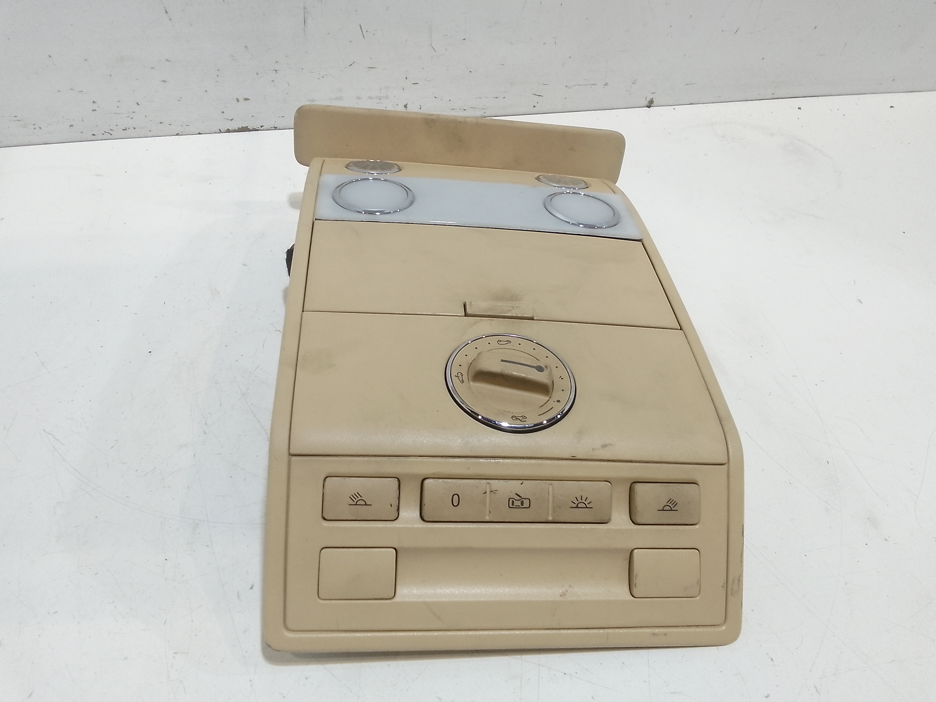 Plafoniera per Volkswagen Touareg 1 Serie (2002 - 2006)