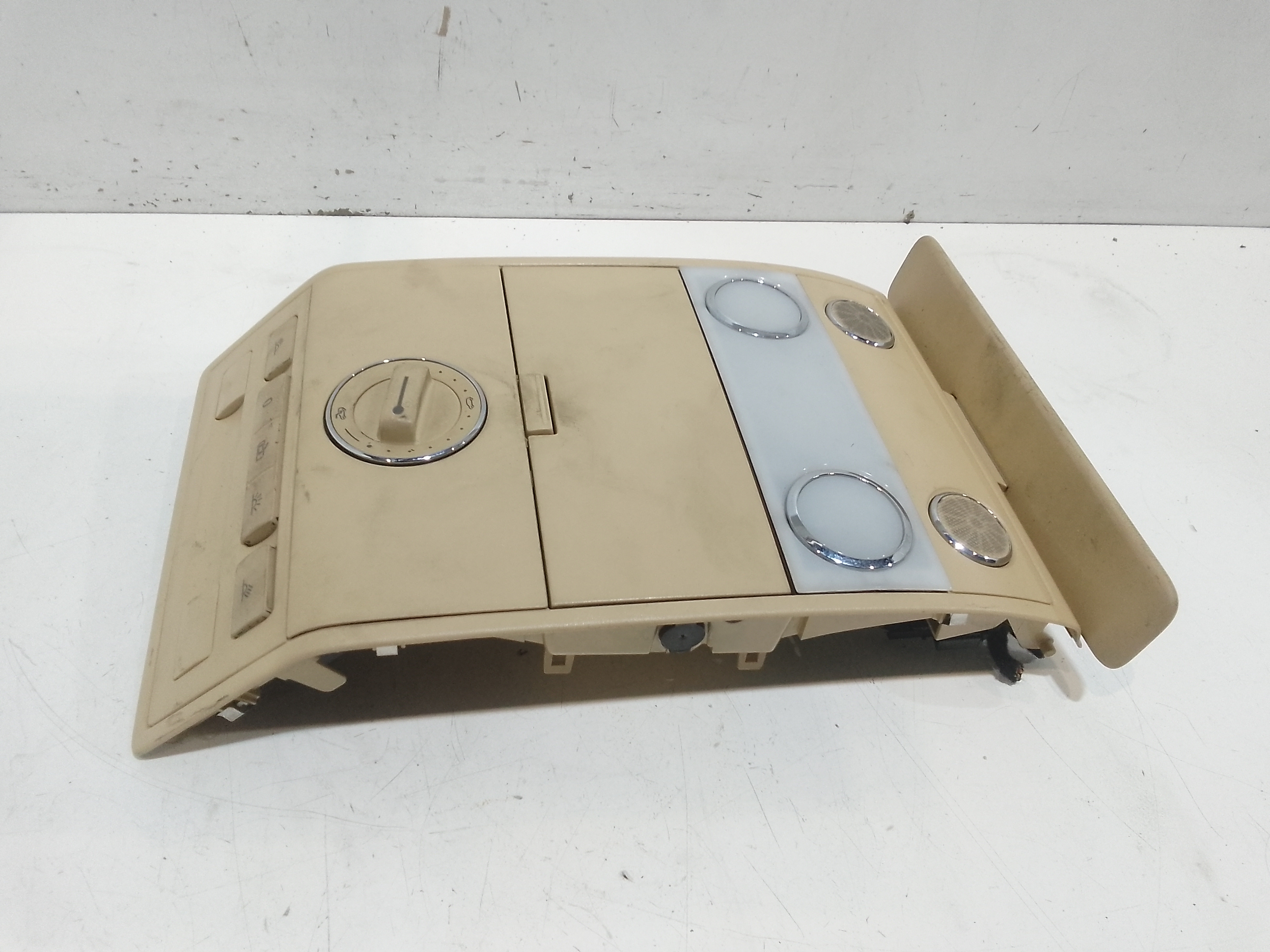 Plafoniera per Volkswagen Touareg 1 Serie (2002 - 2006)