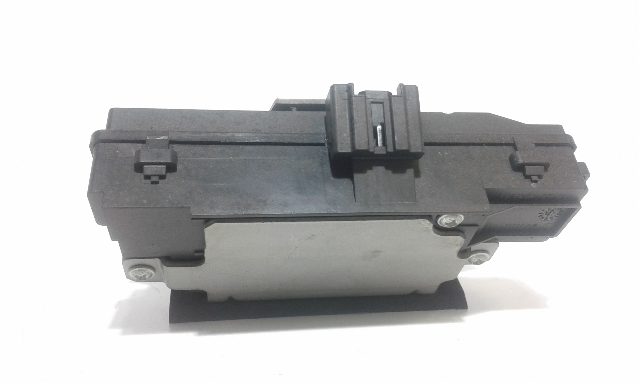 Serratura Cofano Posteriore FORD Focus Berlina 3 Serie