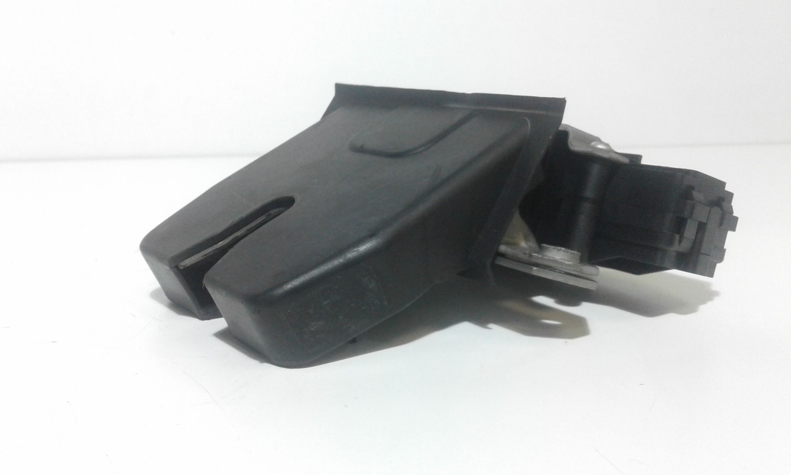 Serratura Cofano Posteriore FORD Focus Berlina 3 Serie