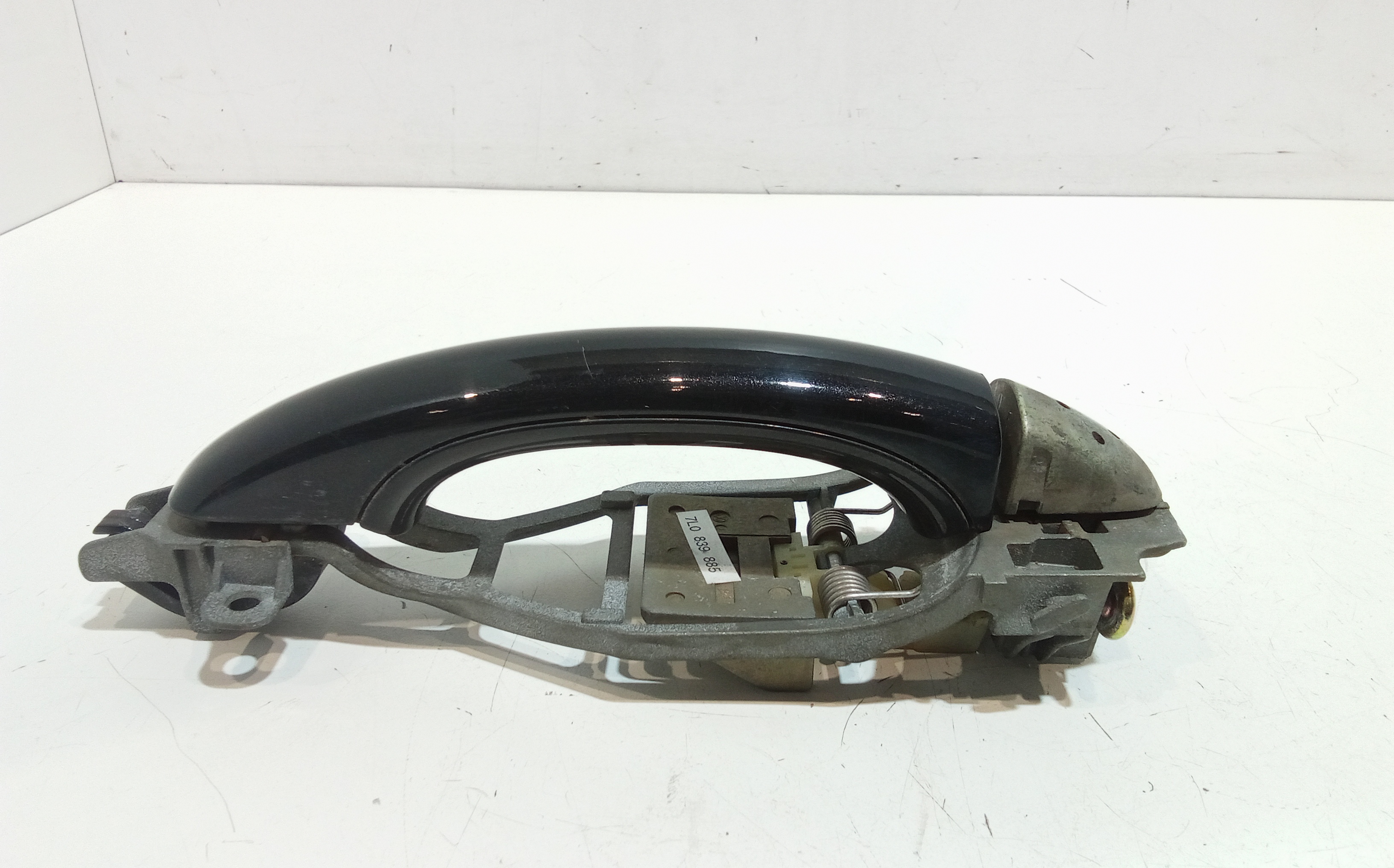 Maniglia esterna Posteriore Sinistra per Volkswagen Touareg 1 Serie (2002 - 2006)