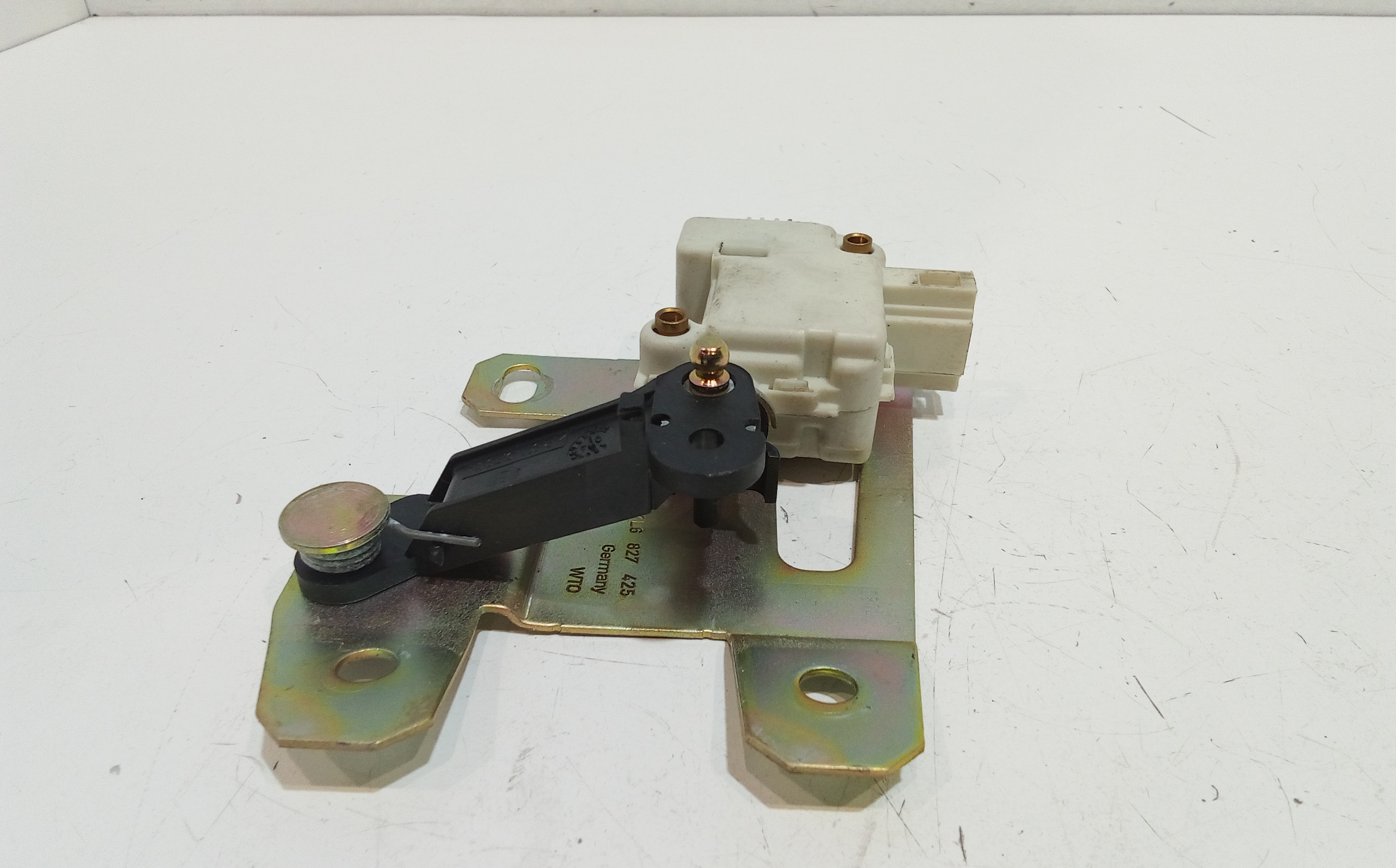 Motorino chiusura centralizzata per Volkswagen Touareg 1 Serie (2002 - 2006)