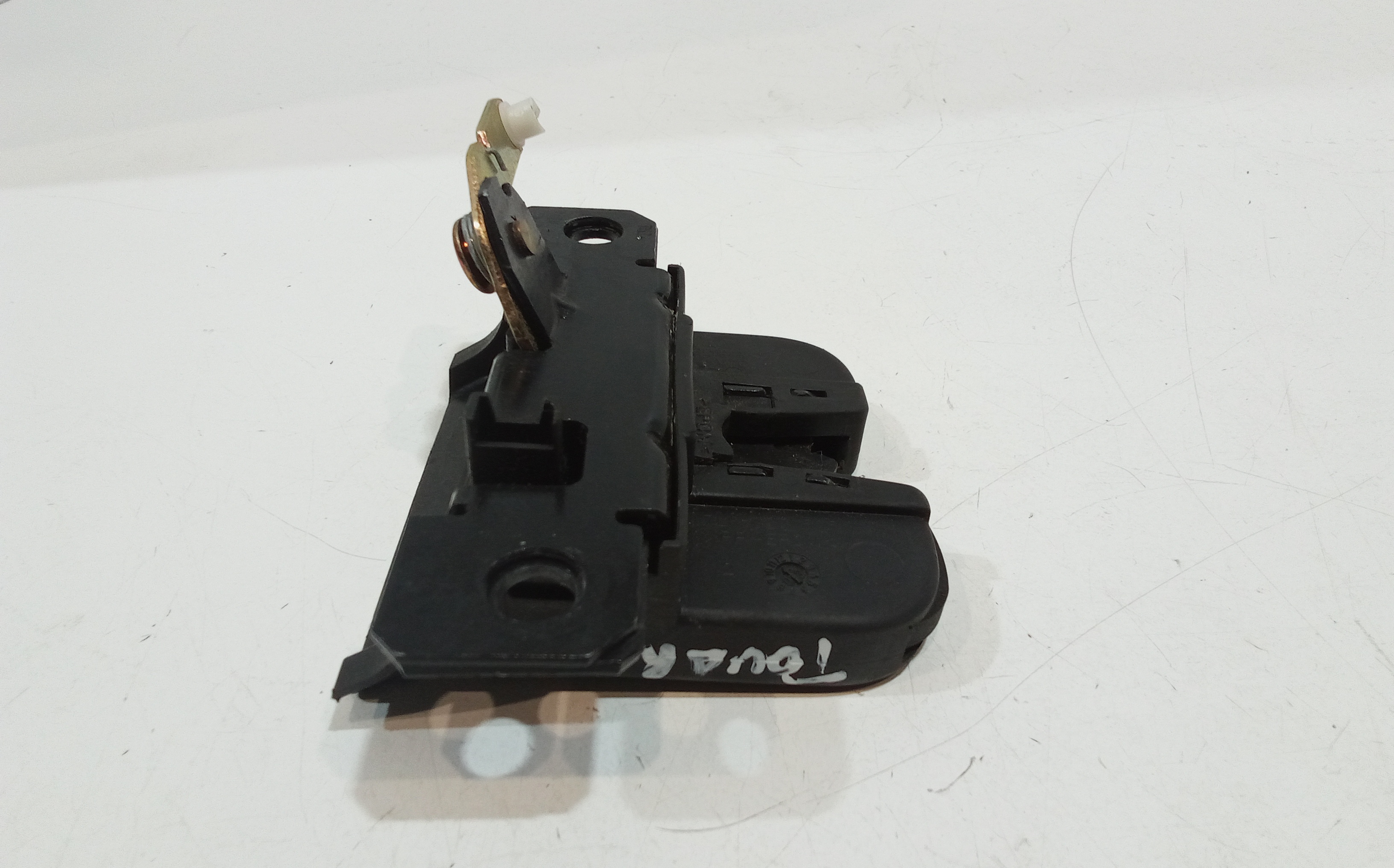 Serratura Cofano Posteriore per Volkswagen Touareg 1 Serie (2002 - 2006)