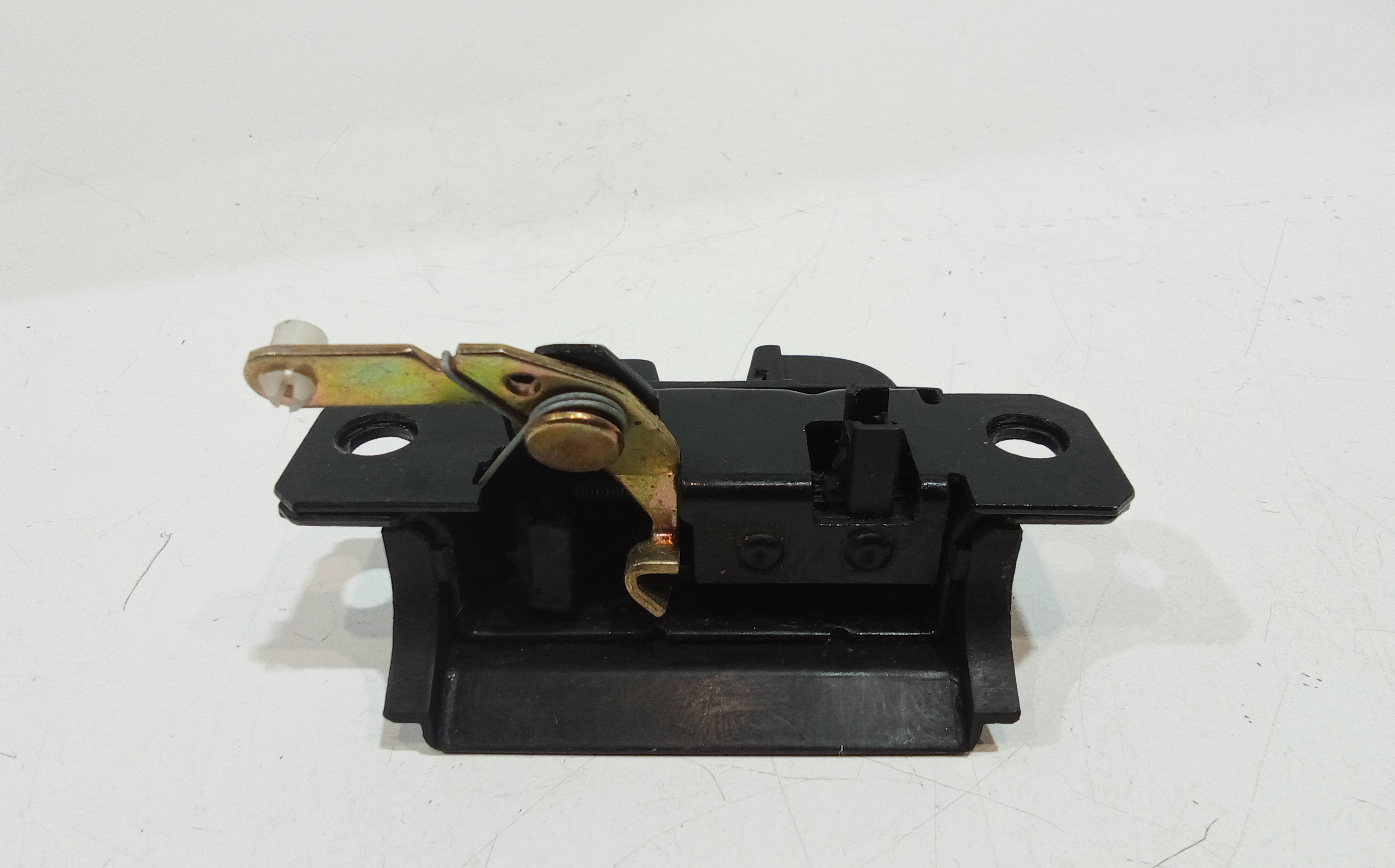 Serratura Cofano Posteriore per Volkswagen Touareg 1 Serie (2002 - 2006)