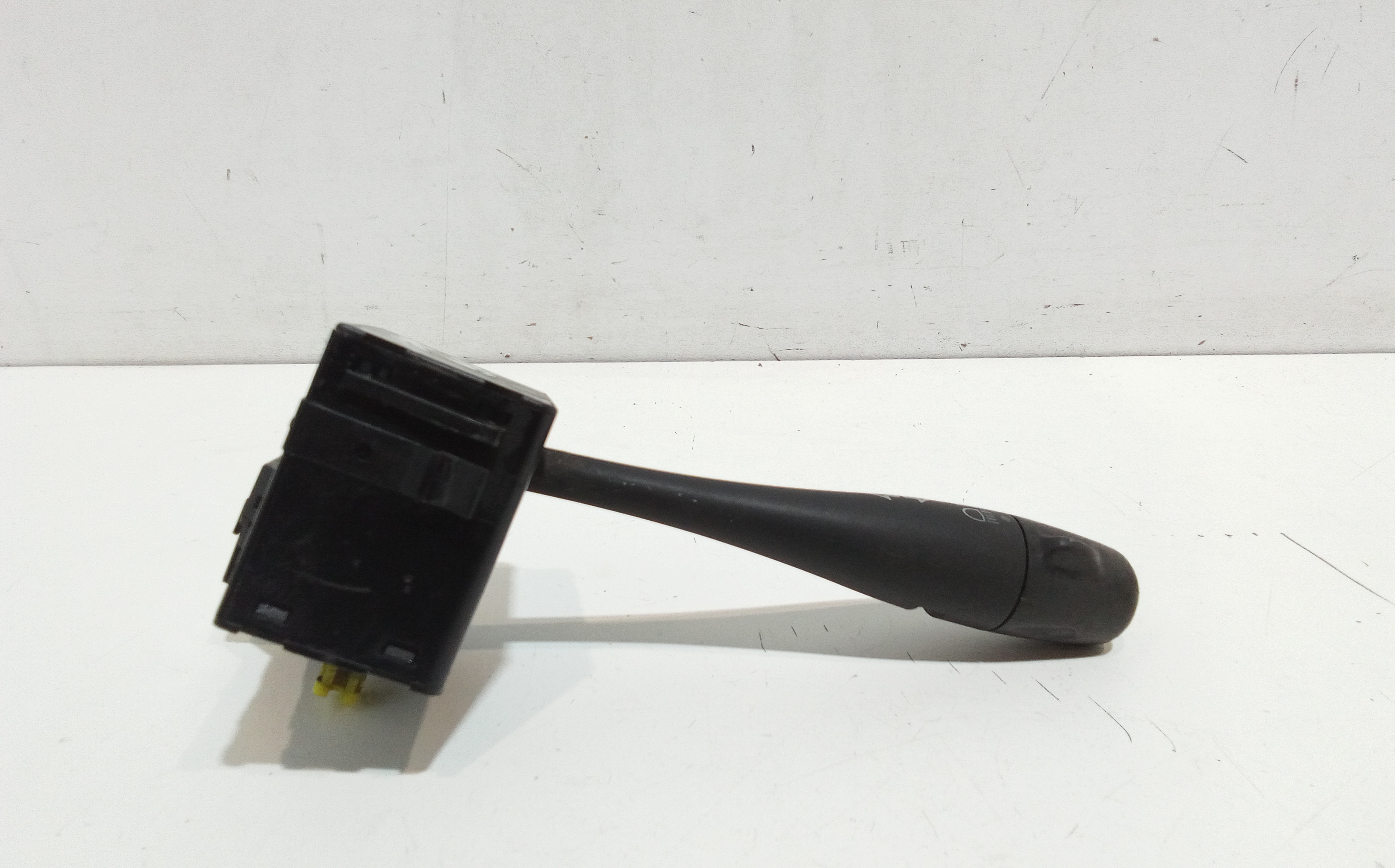 Devioluci sinistro per Nissan Vanette 1 Serie (1996 - In produzione)