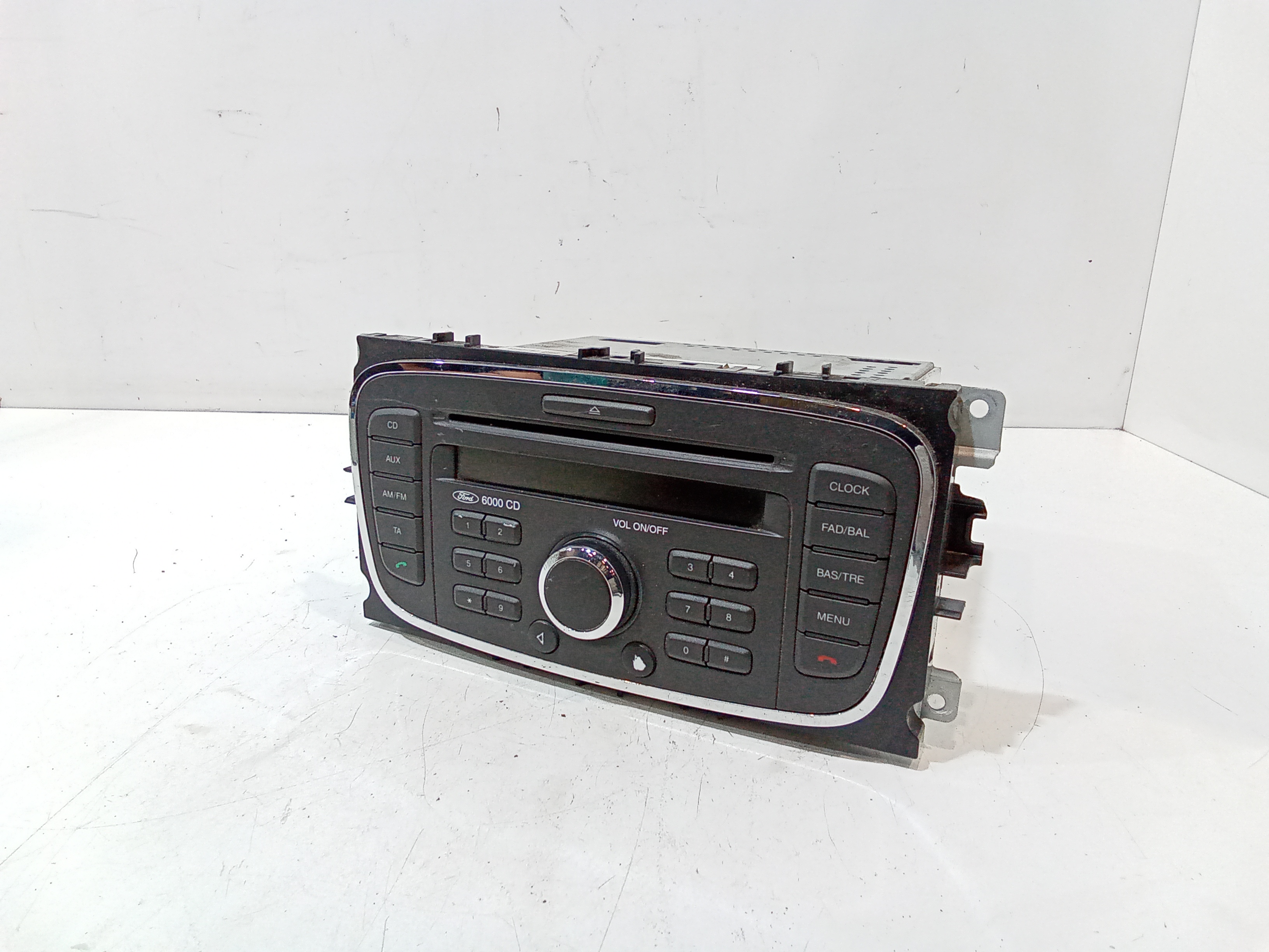 Autoradio per Ford Focus S. Wagon 3 Serie (2004 - 2008)