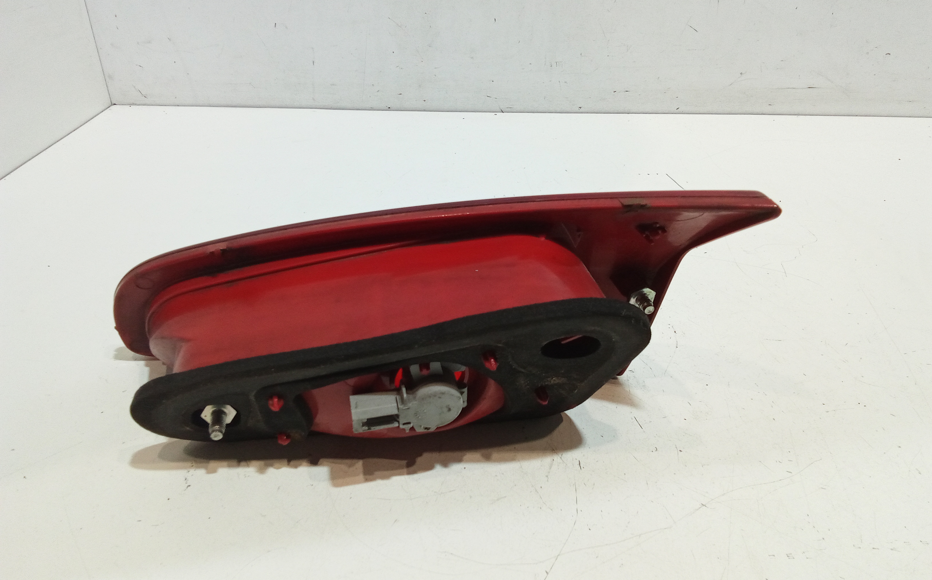 Stop Posteriore Destro Integrato nel Portello per Alfa Romeo 147 Serie (937_) (05>10) (2005 - 2010)