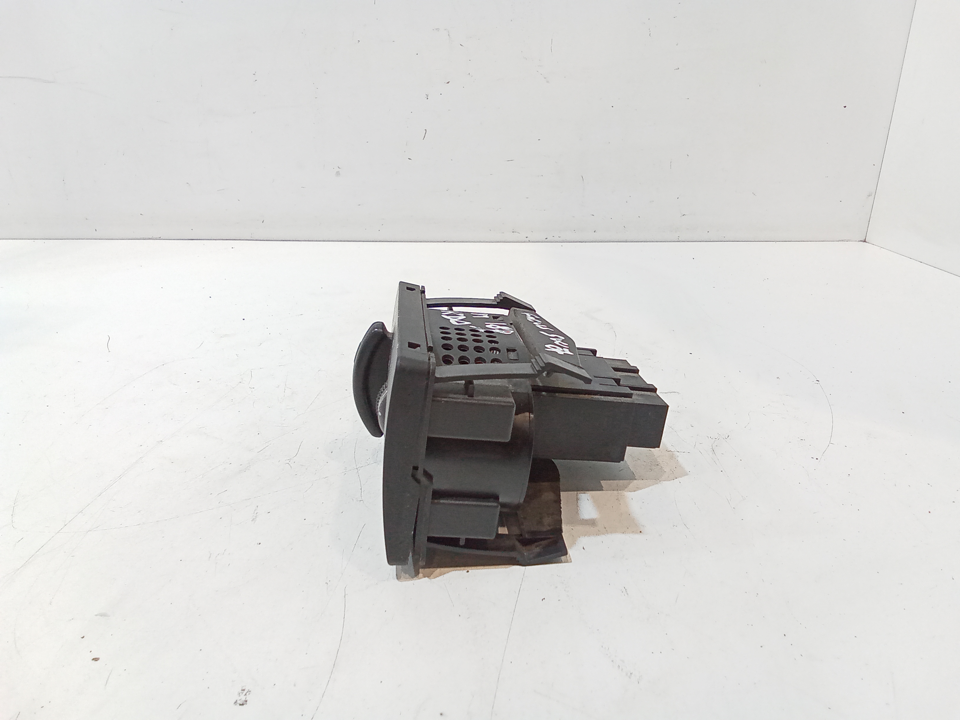 Interruttore comando luci per Ford Focus S. Wagon 3 Serie (2004 - 2008)