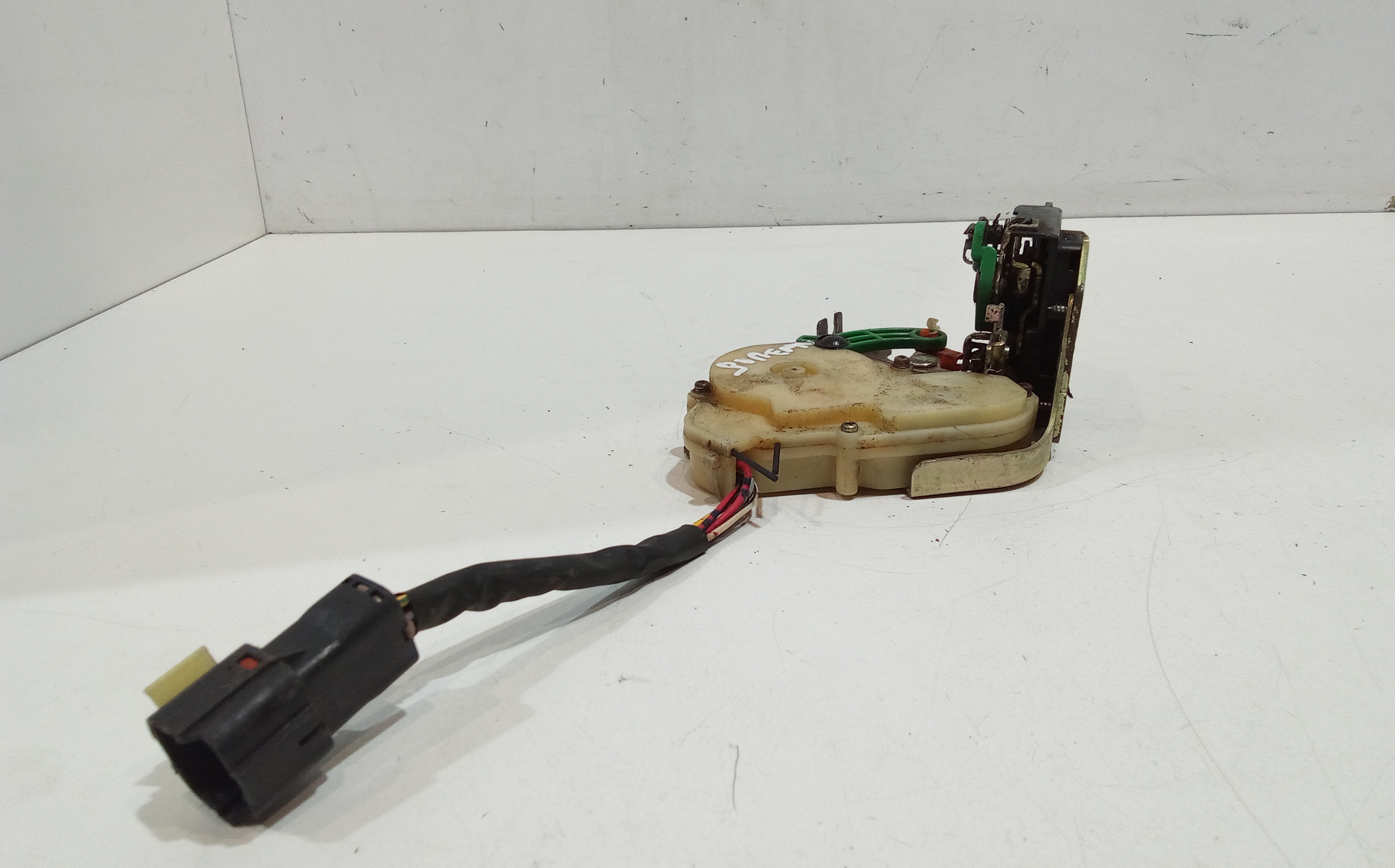 Serratura Anteriore Sinistra per Kia Sportage Serie (98>04) (1998 - 2004)