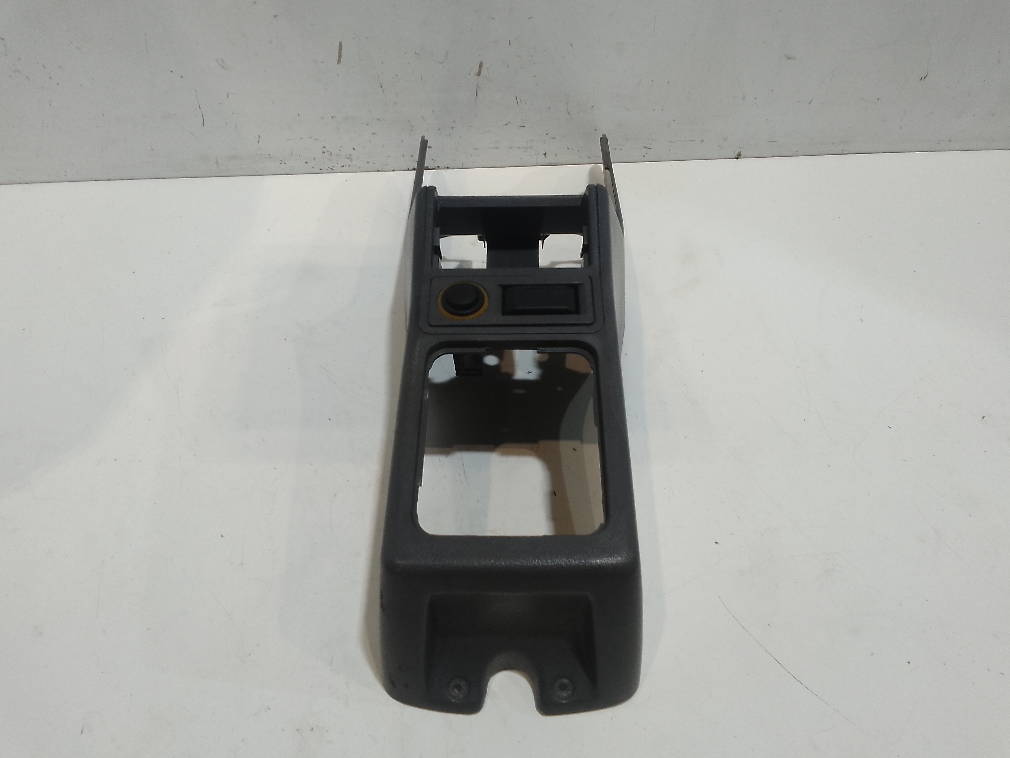 Tunnel consolle centrale per Renault Clio Serie (94>98) (1994 - 1998)