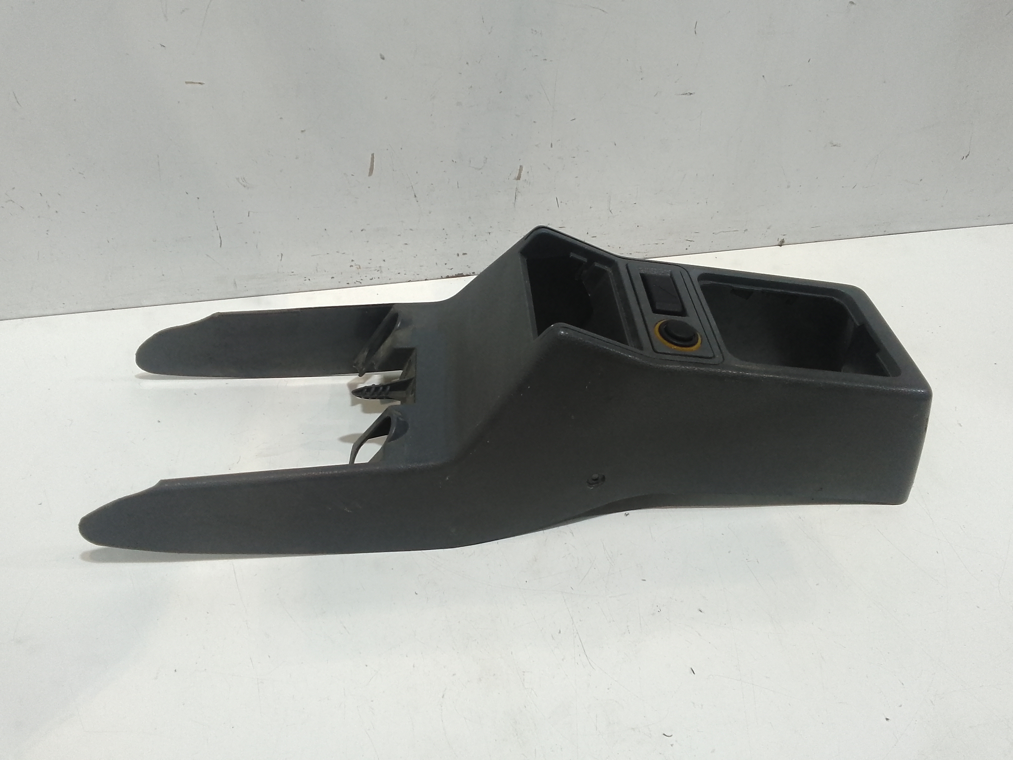 Tunnel consolle centrale per Renault Clio Serie (94>98) (1994 - 1998)