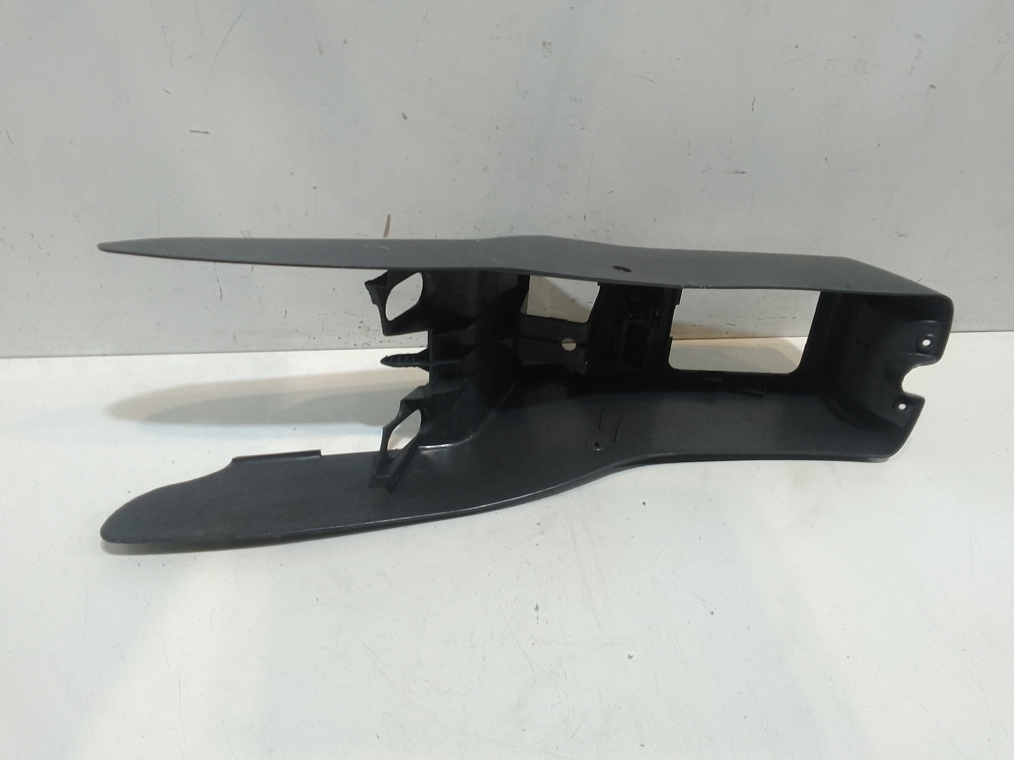 Tunnel consolle centrale per Renault Clio Serie (94>98) (1994 - 1998)