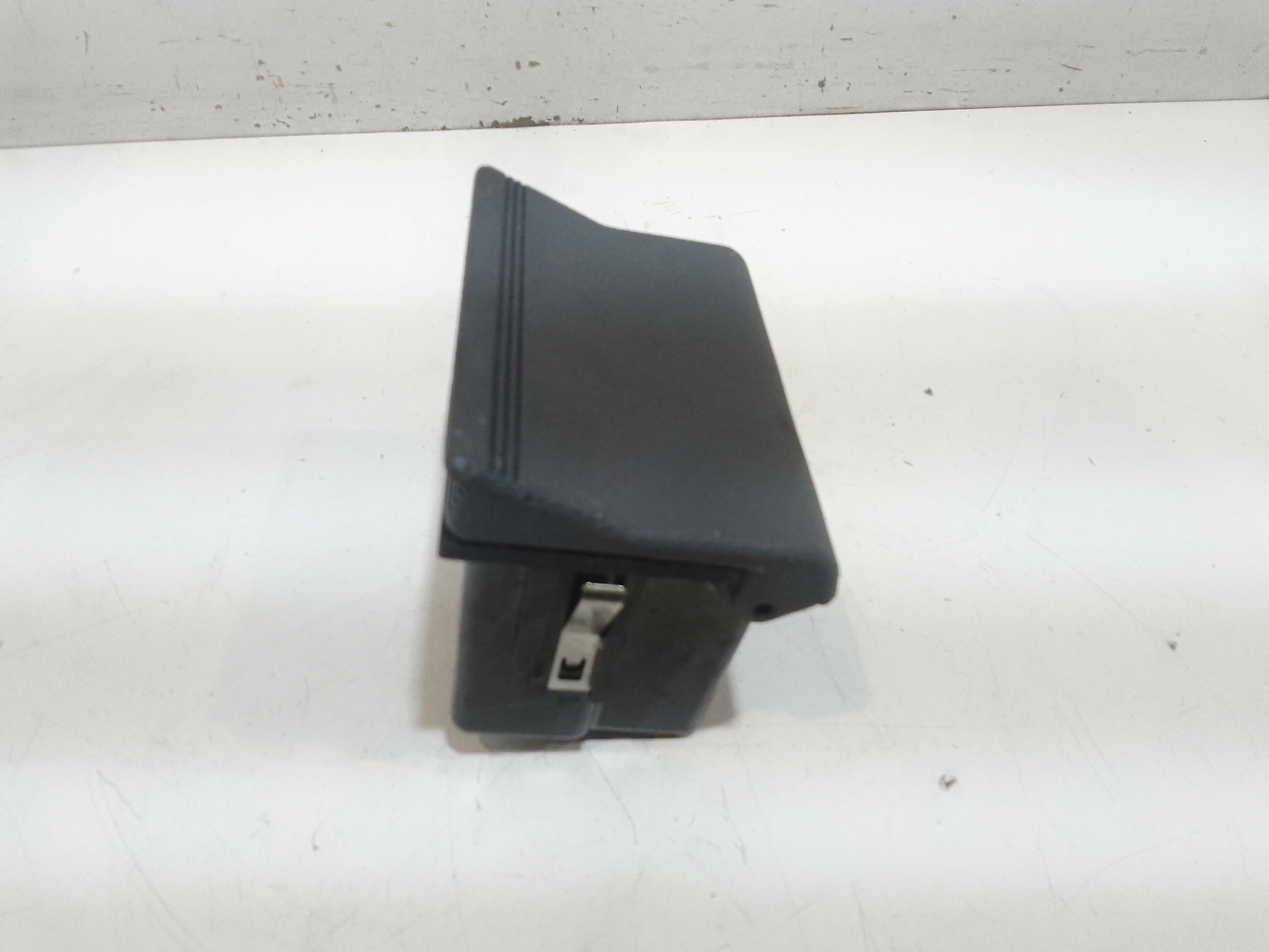 Posacenere per Renault Clio Serie (94>98) (1994 - 1998)