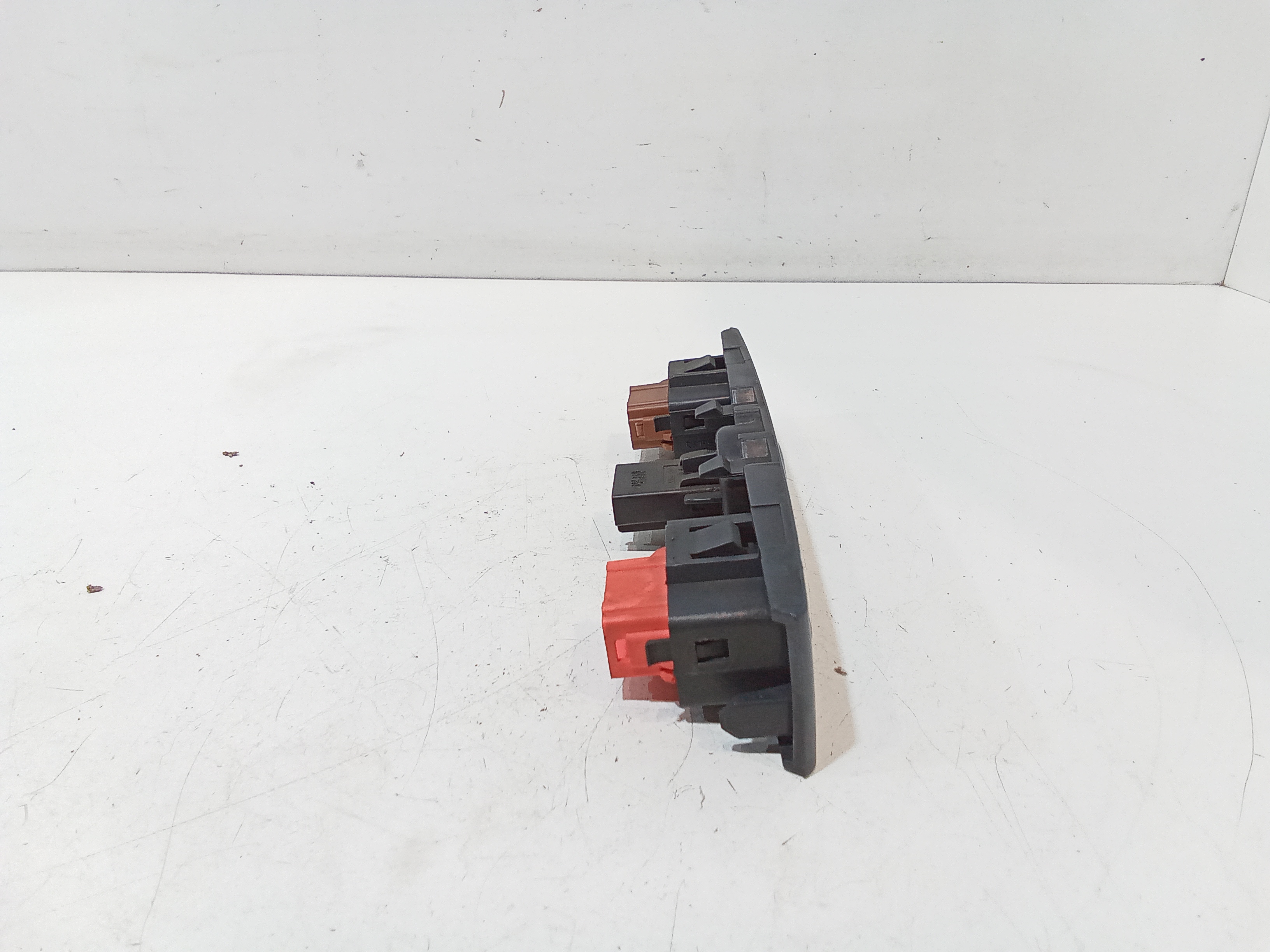 Pulsantiera Centrale per Renault Clio Serie (04>08) (2004 - 2008)