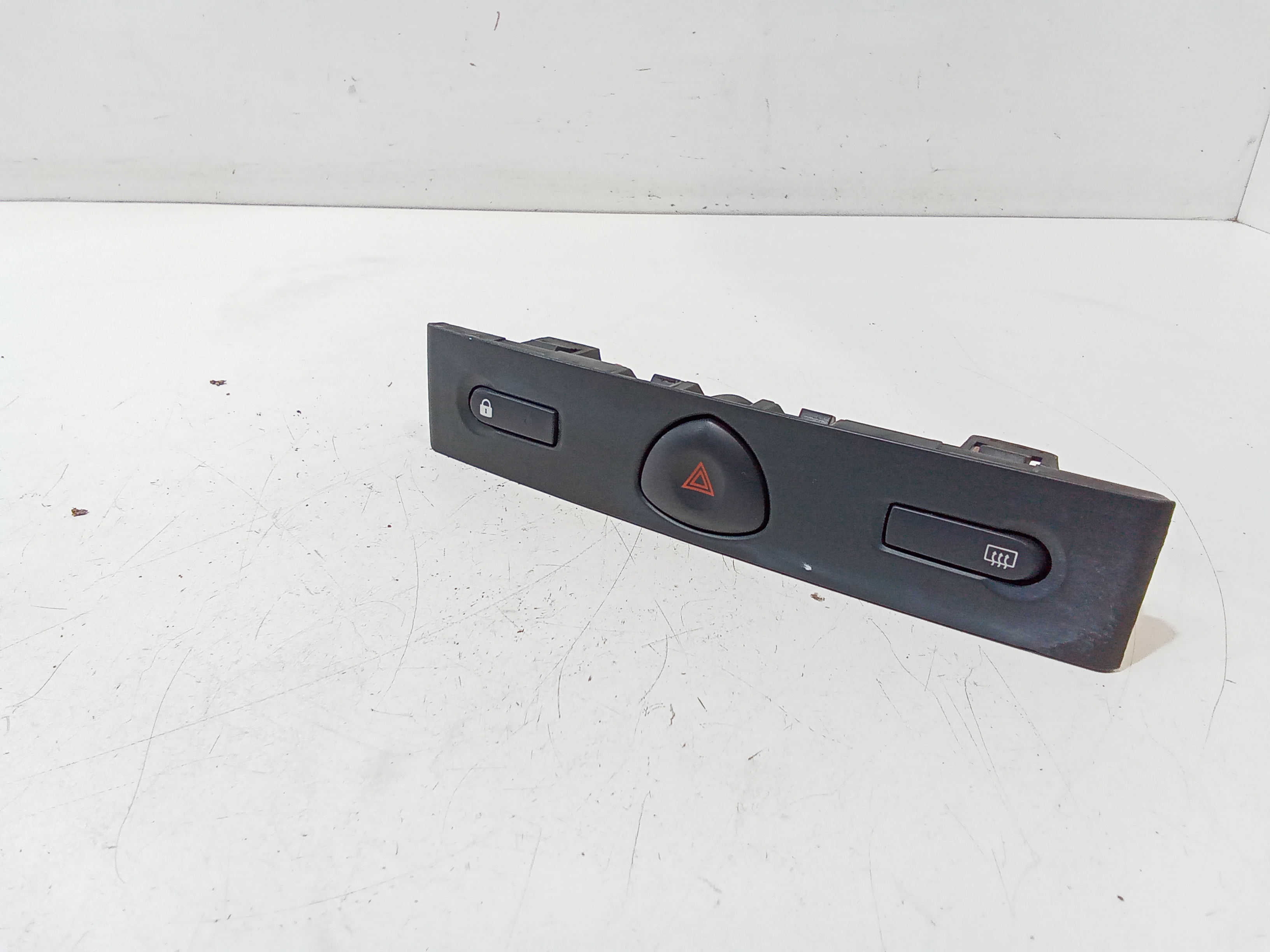 Pulsantiera Centrale per Renault Clio Serie (04>08) (2004 - 2008)