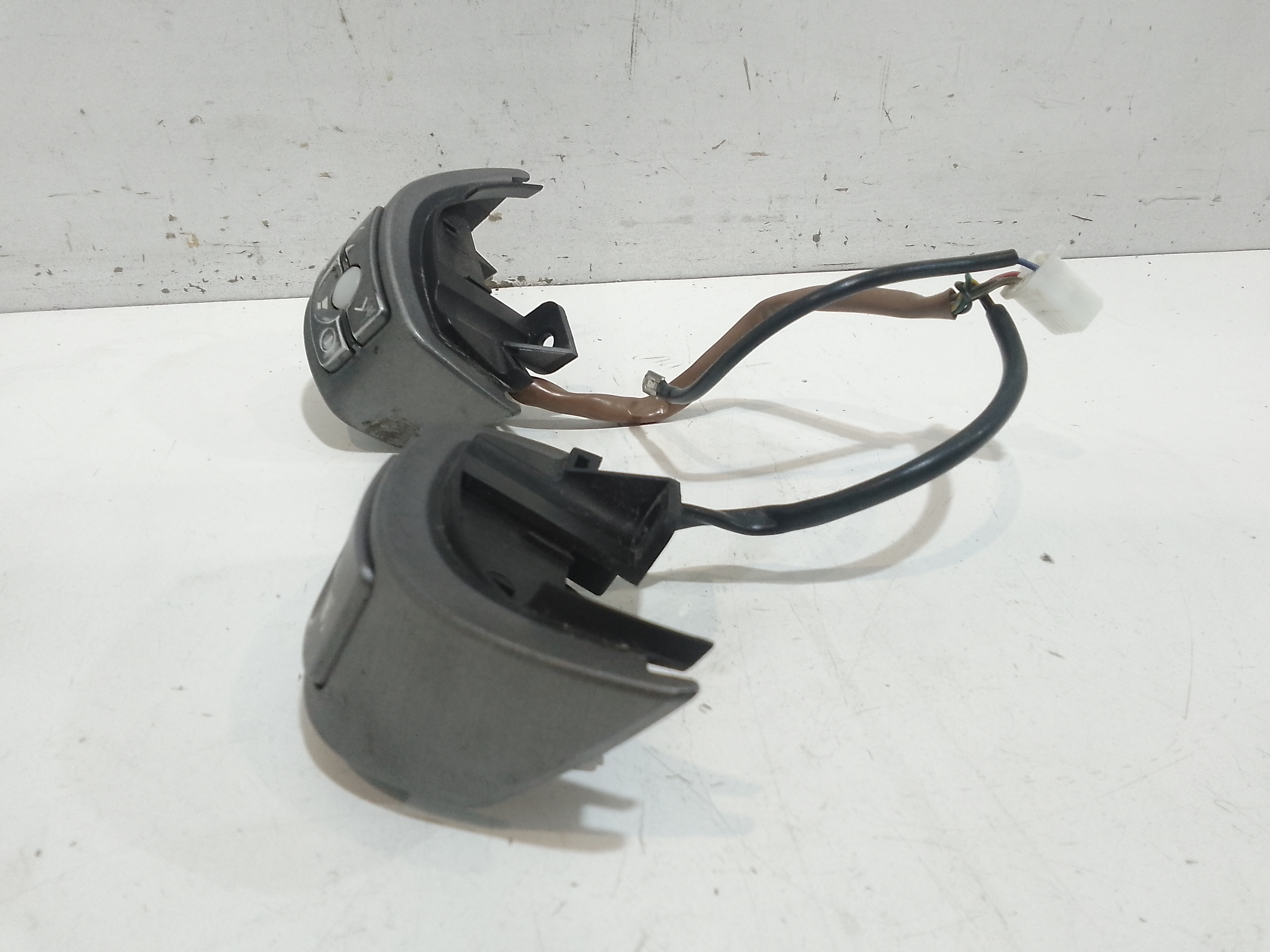 Comandi al volante multifunzione per Toyota Rav4 4 Serie (2005 - 2009)